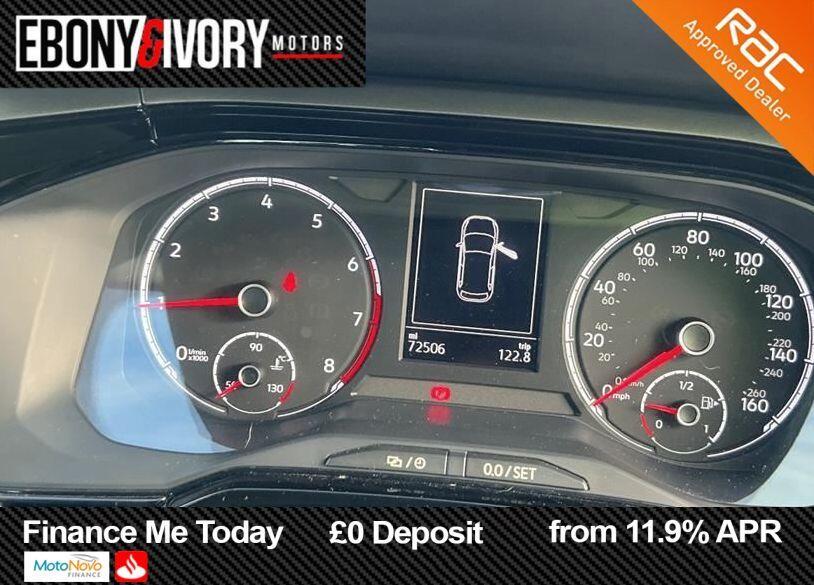 Volkswagen Polo view 3