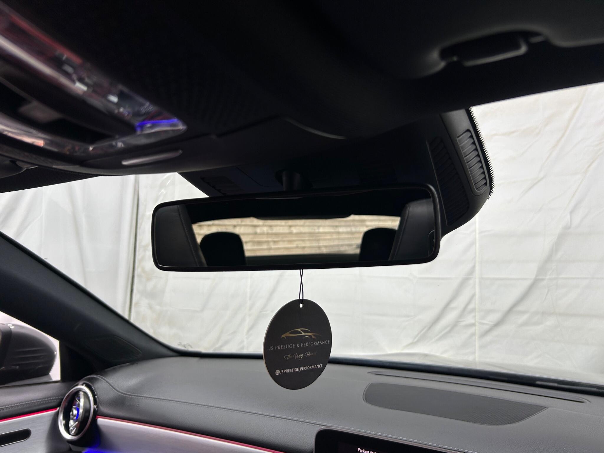 Mercedes-Benz Cla view 52