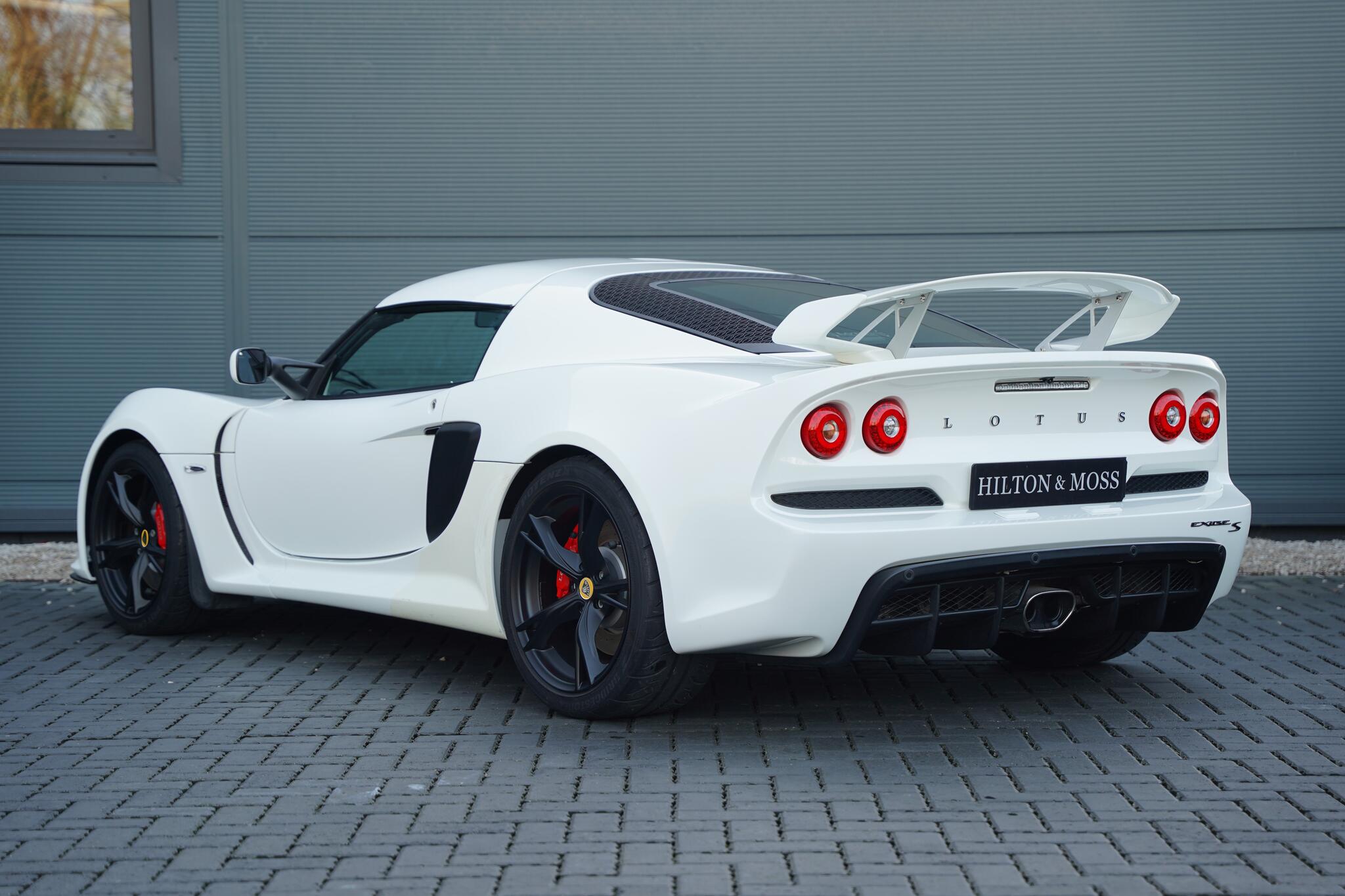 Lotus Exige view 2