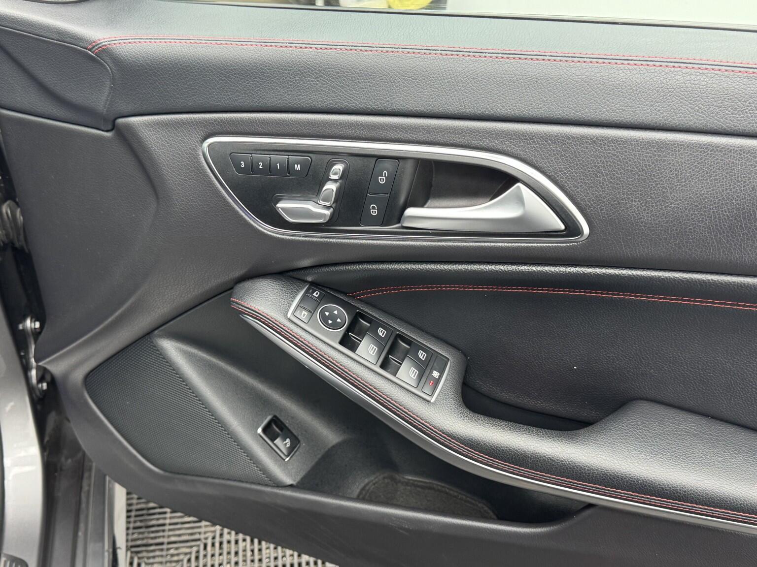 Mercedes-Benz Cla view 45