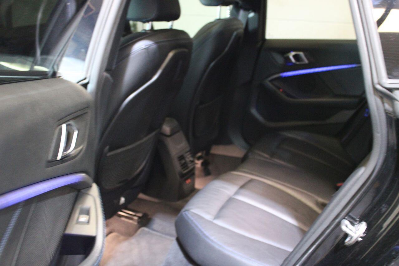 BMW 2 Series view 13