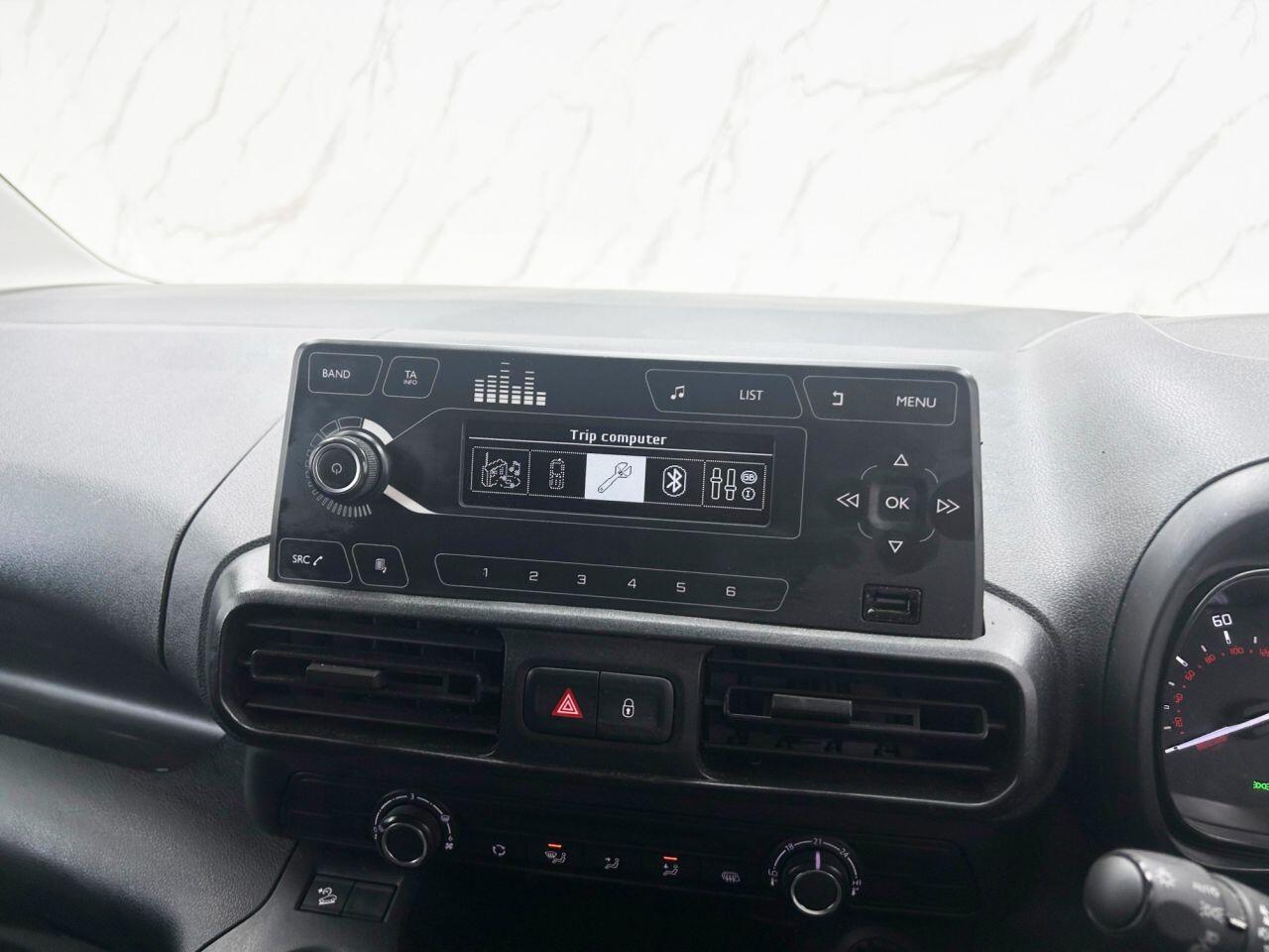 Citroen Berlingo view 16