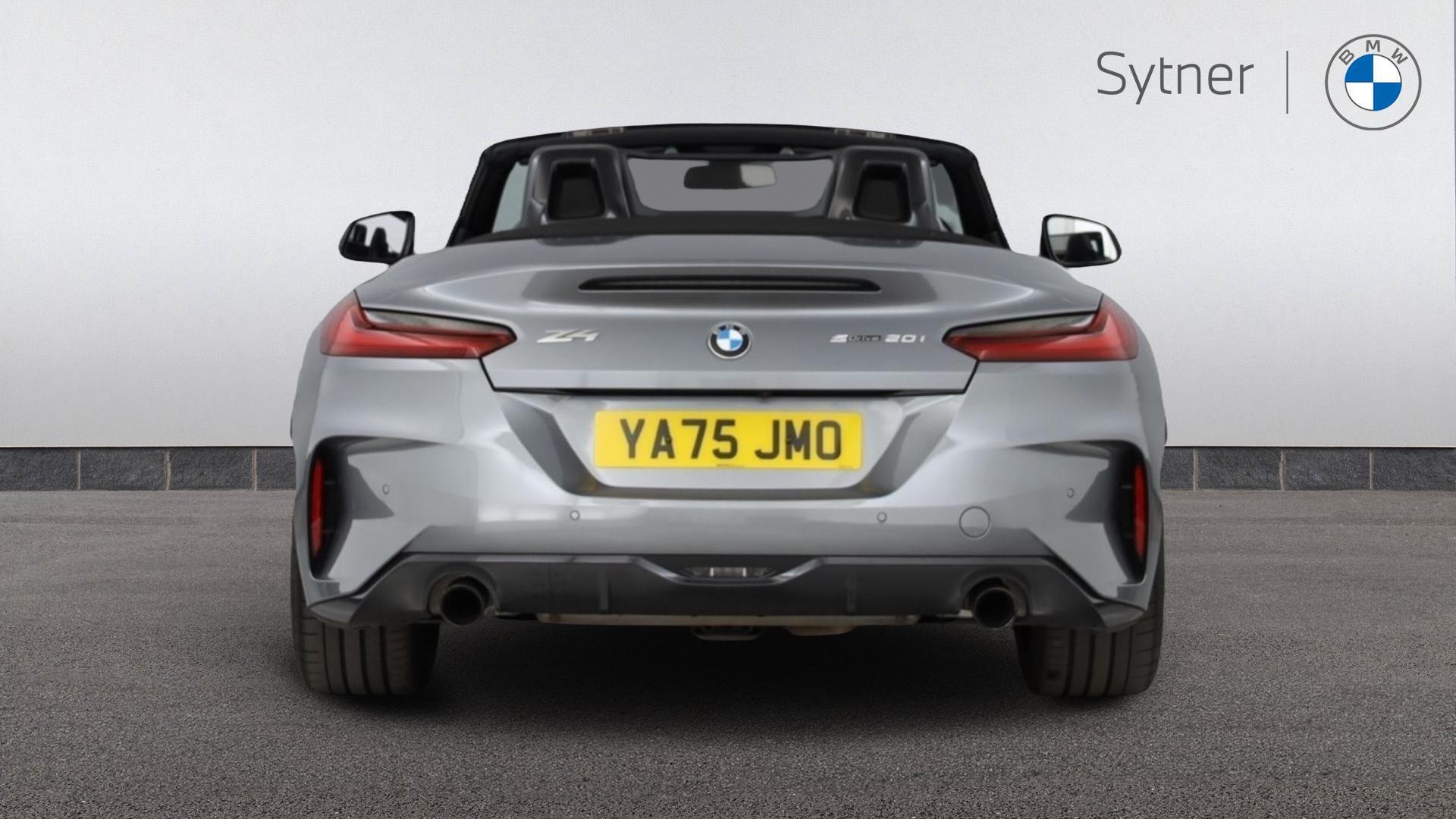BMW Z4 view 15