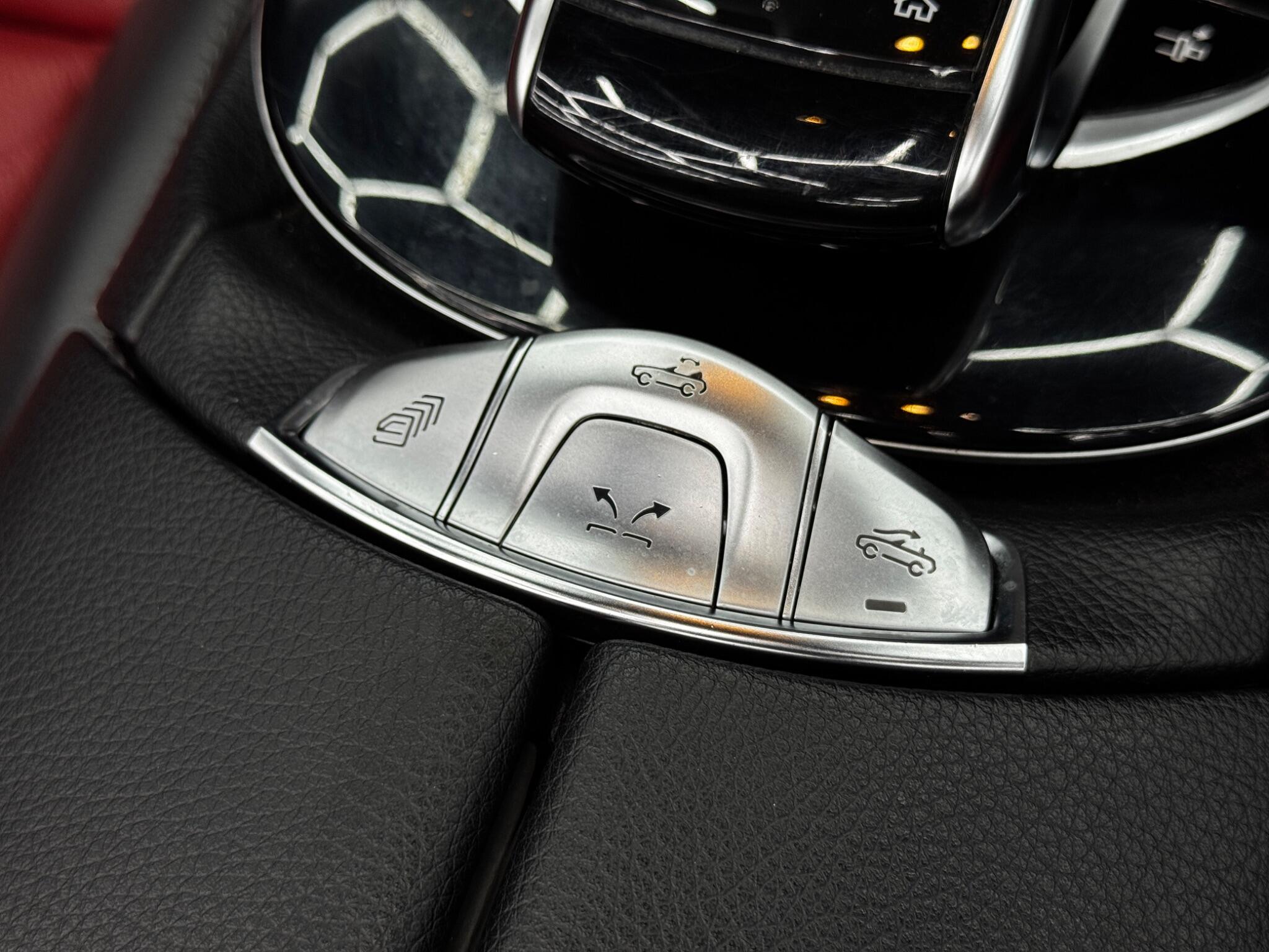 Mercedes-Benz E-Class view 26