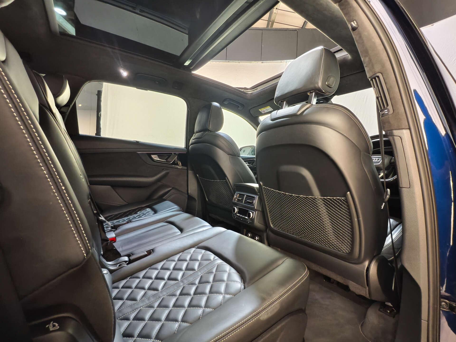 Audi SQ7 view 19