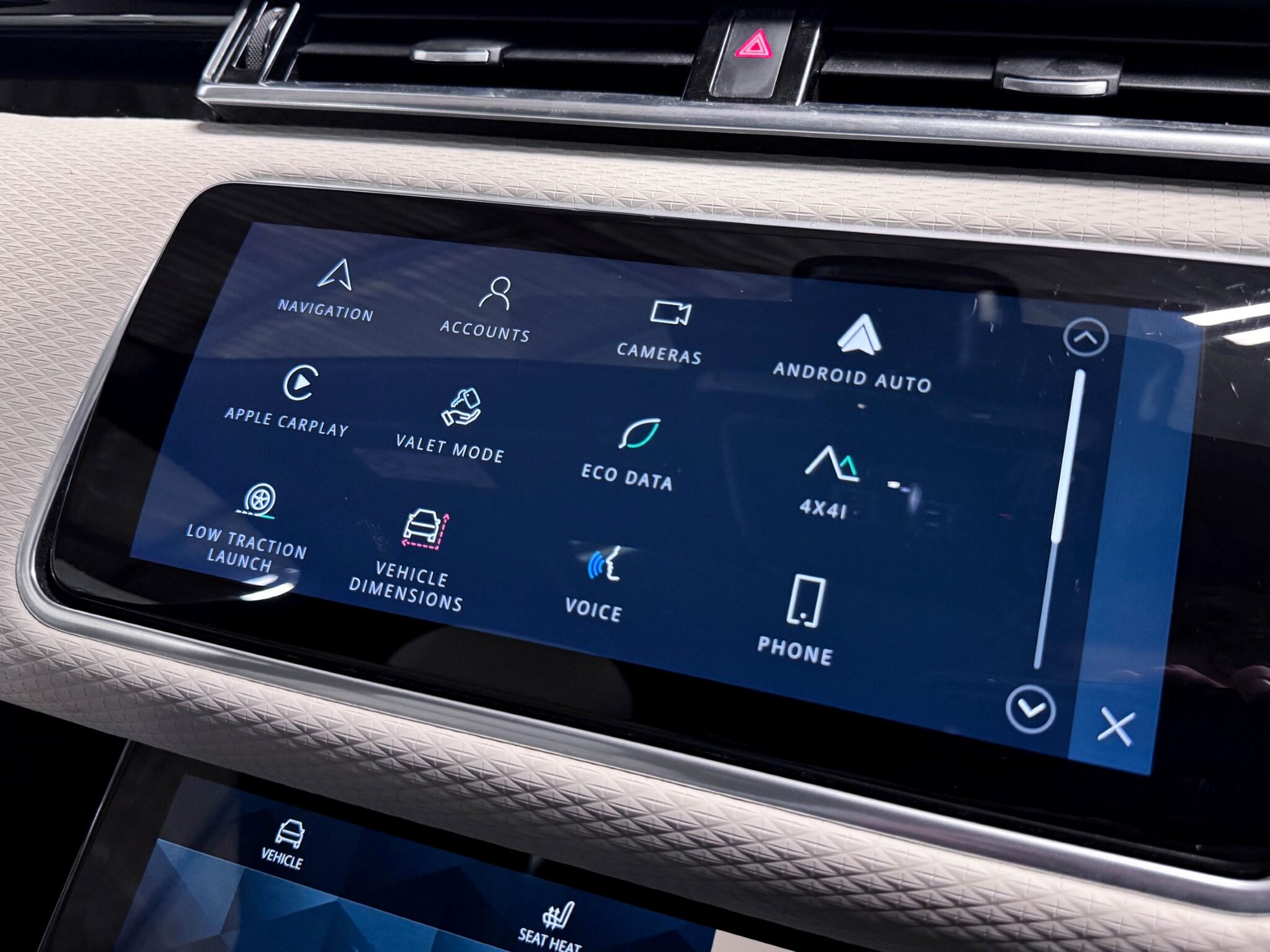 Land Rover Range Rover Velar view 54