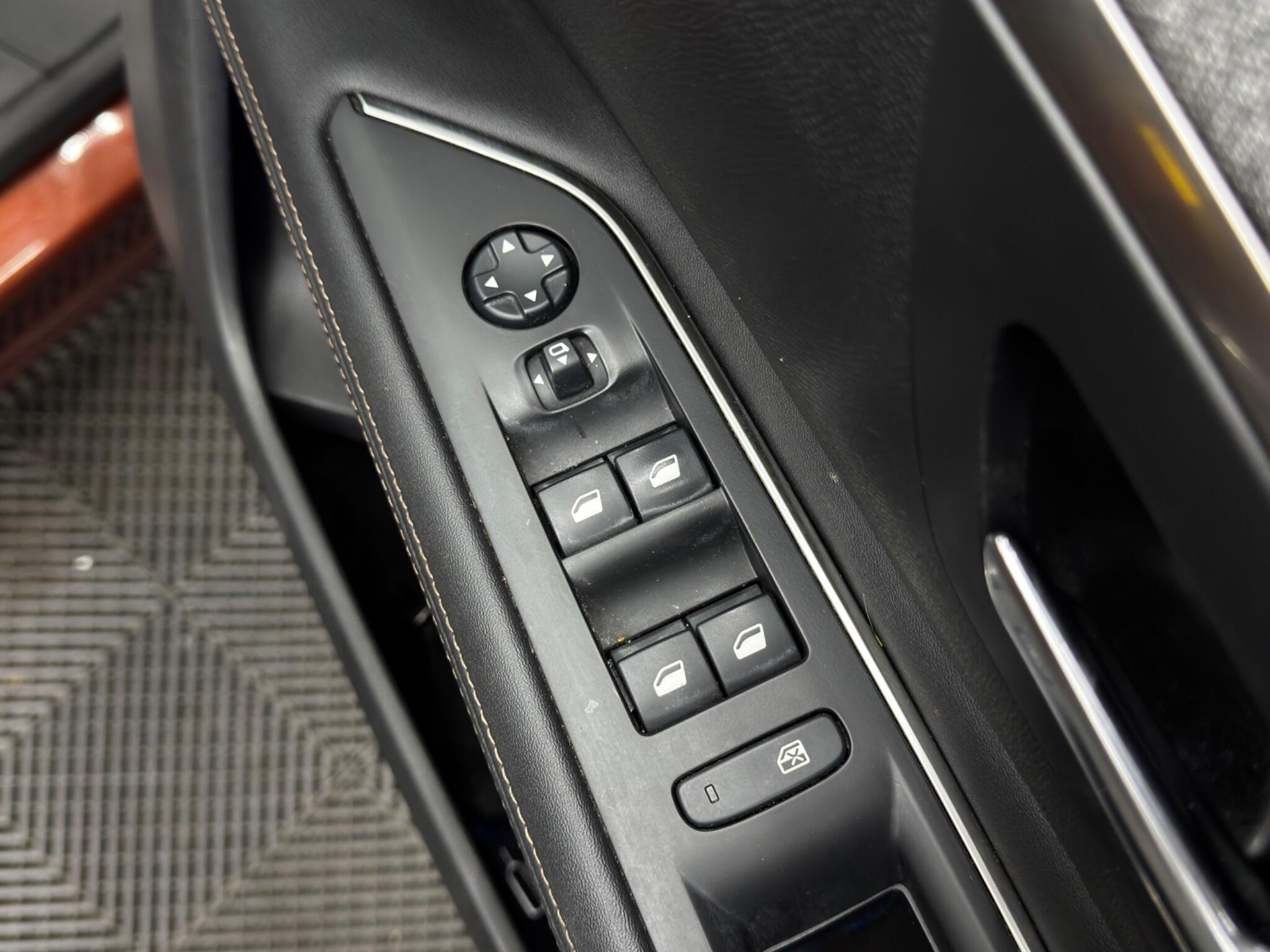 Peugeot 3008 view 38