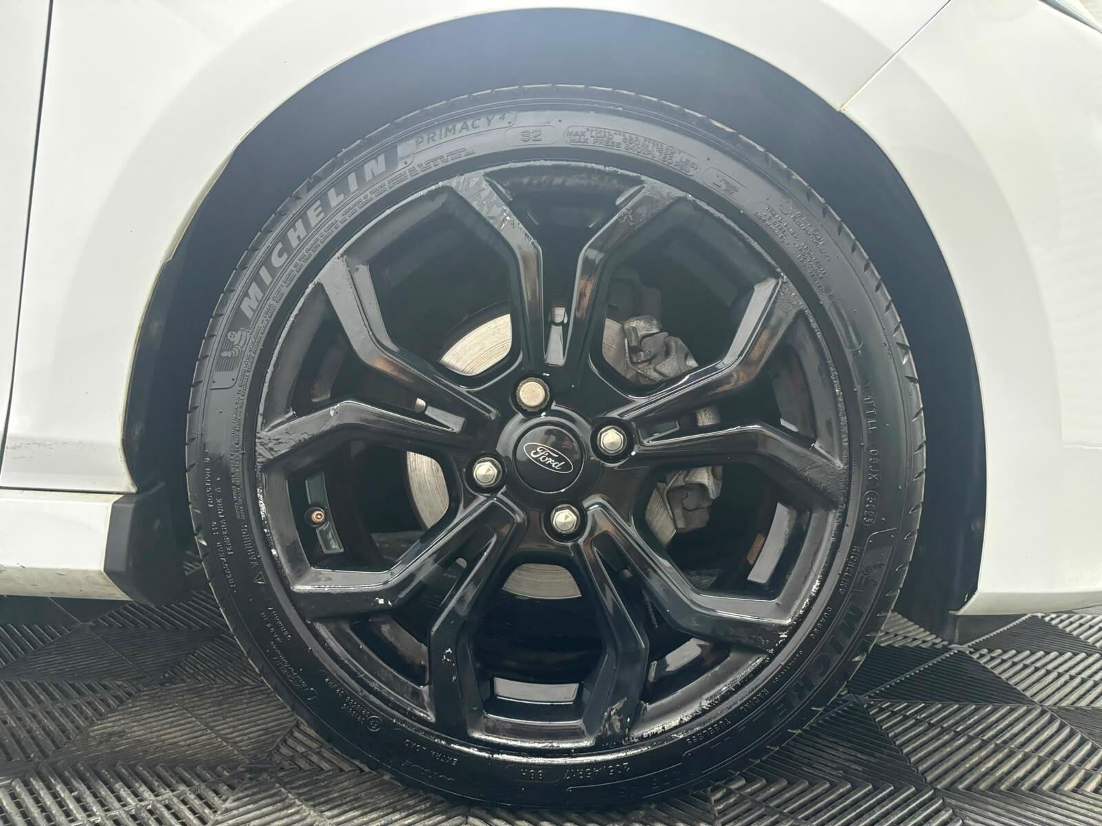 Ford Fiesta view 31