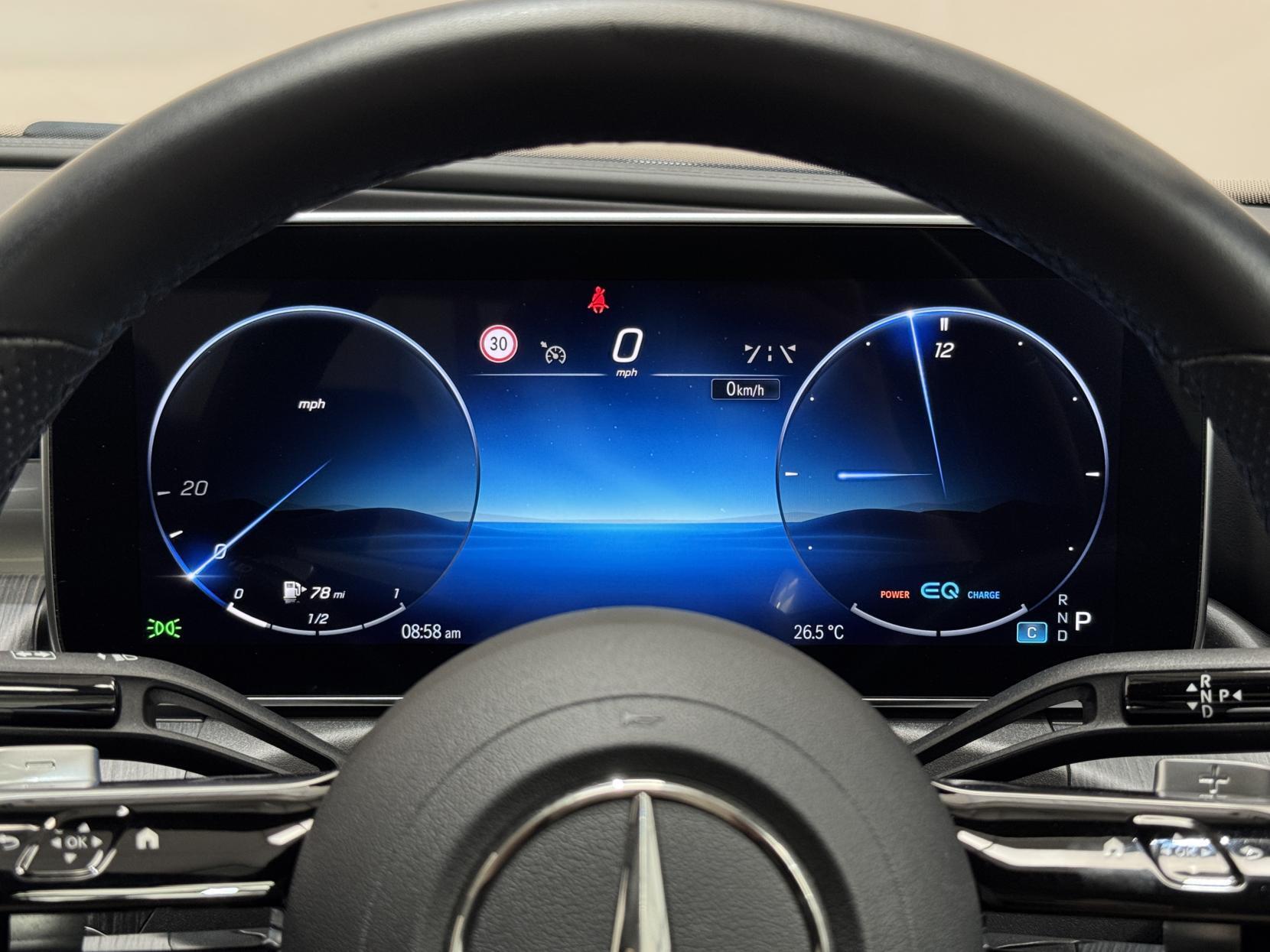 Mercedes-Benz C Class view 43