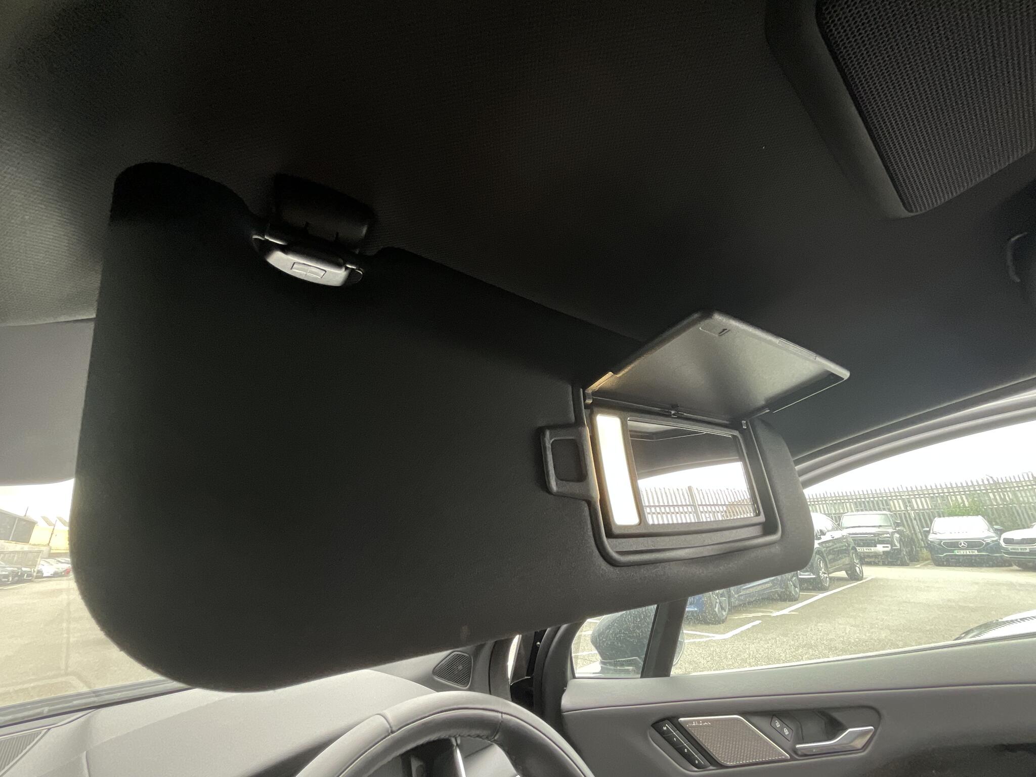 Jaguar I-Pace view 27