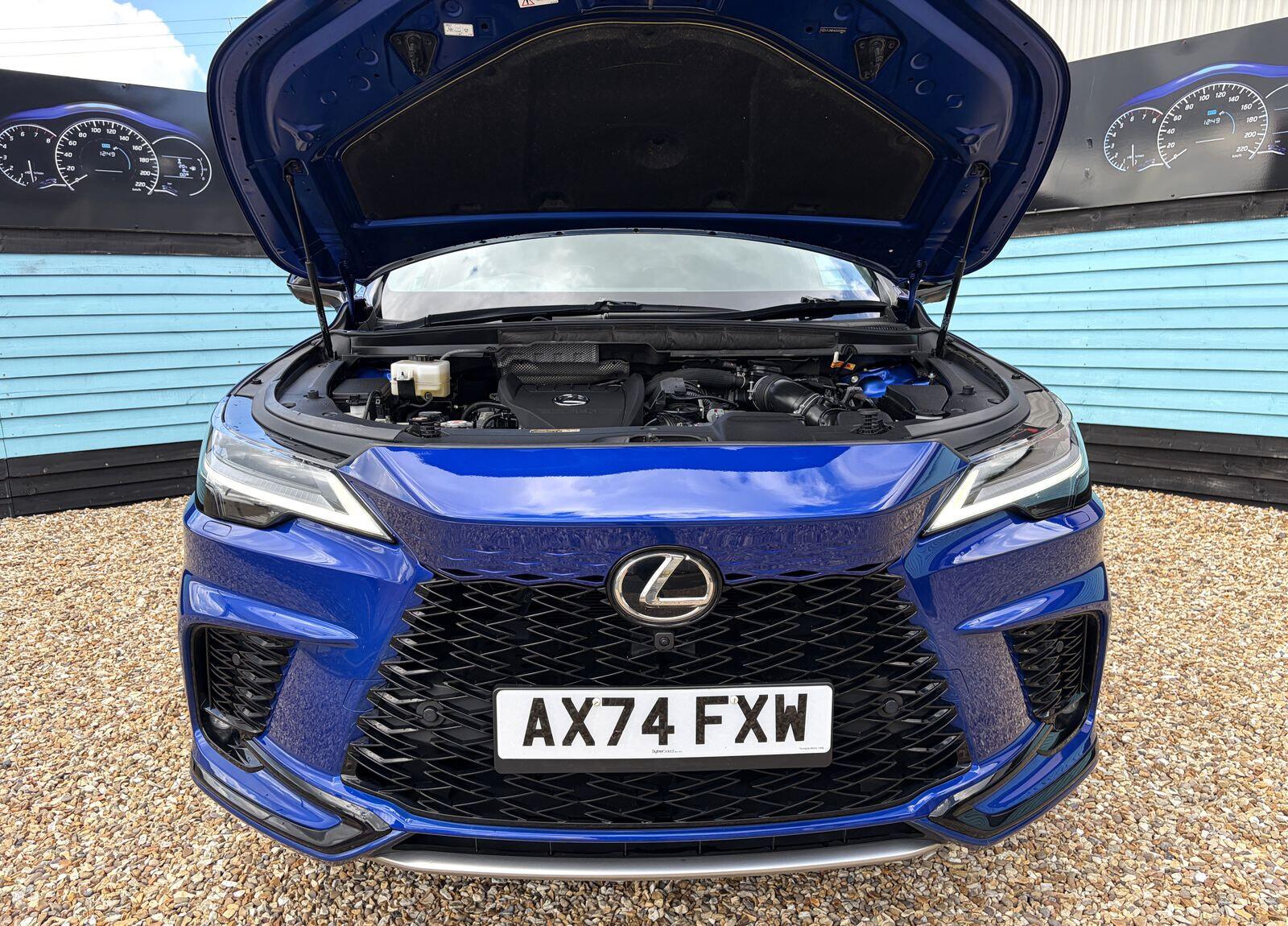 Lexus RX view 11
