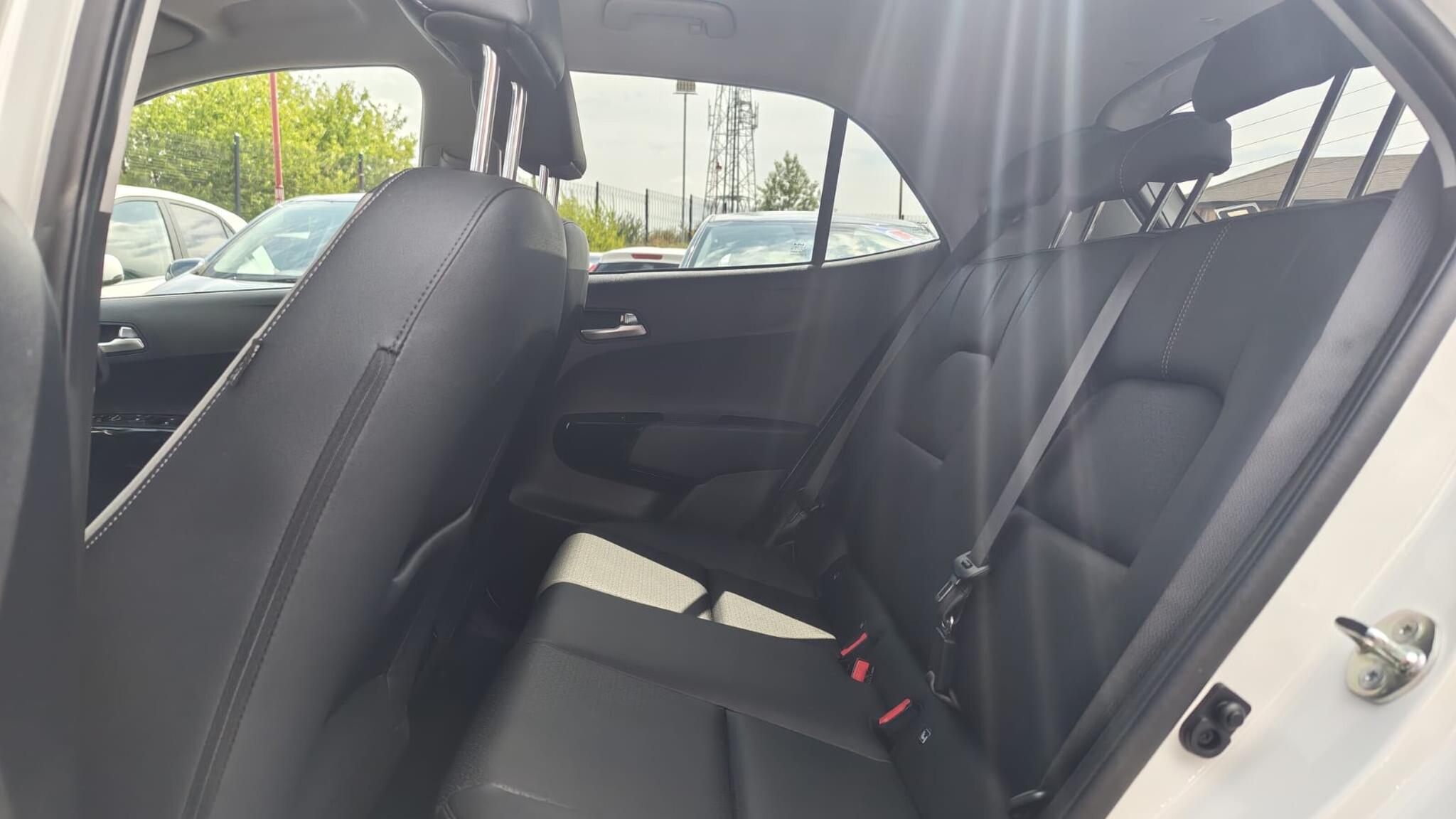 Kia Picanto view 24