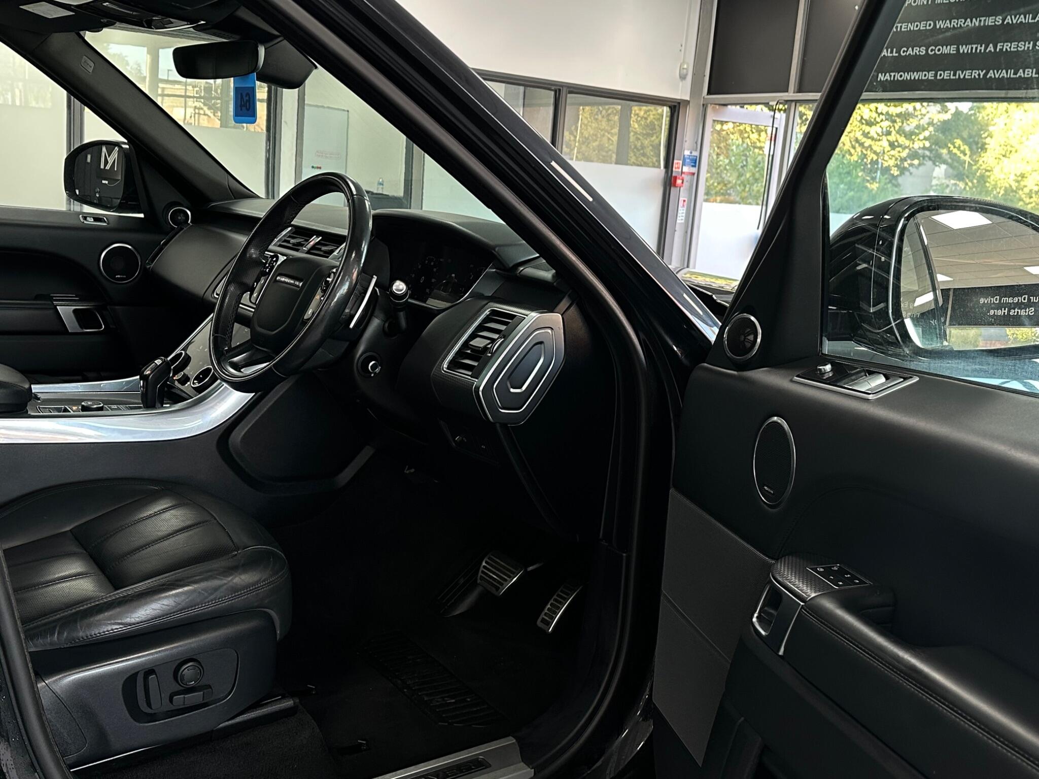 Land Rover Range Rover Sport view 20