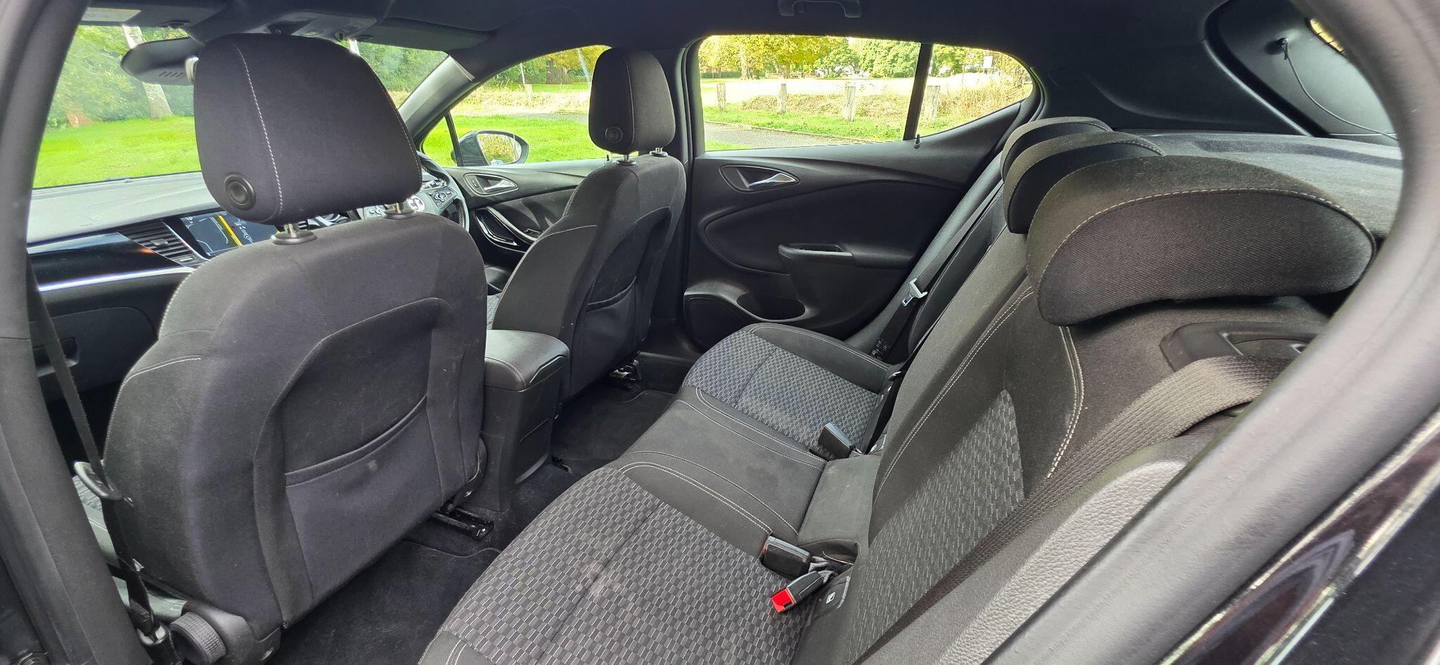 Vauxhall Astra view 29