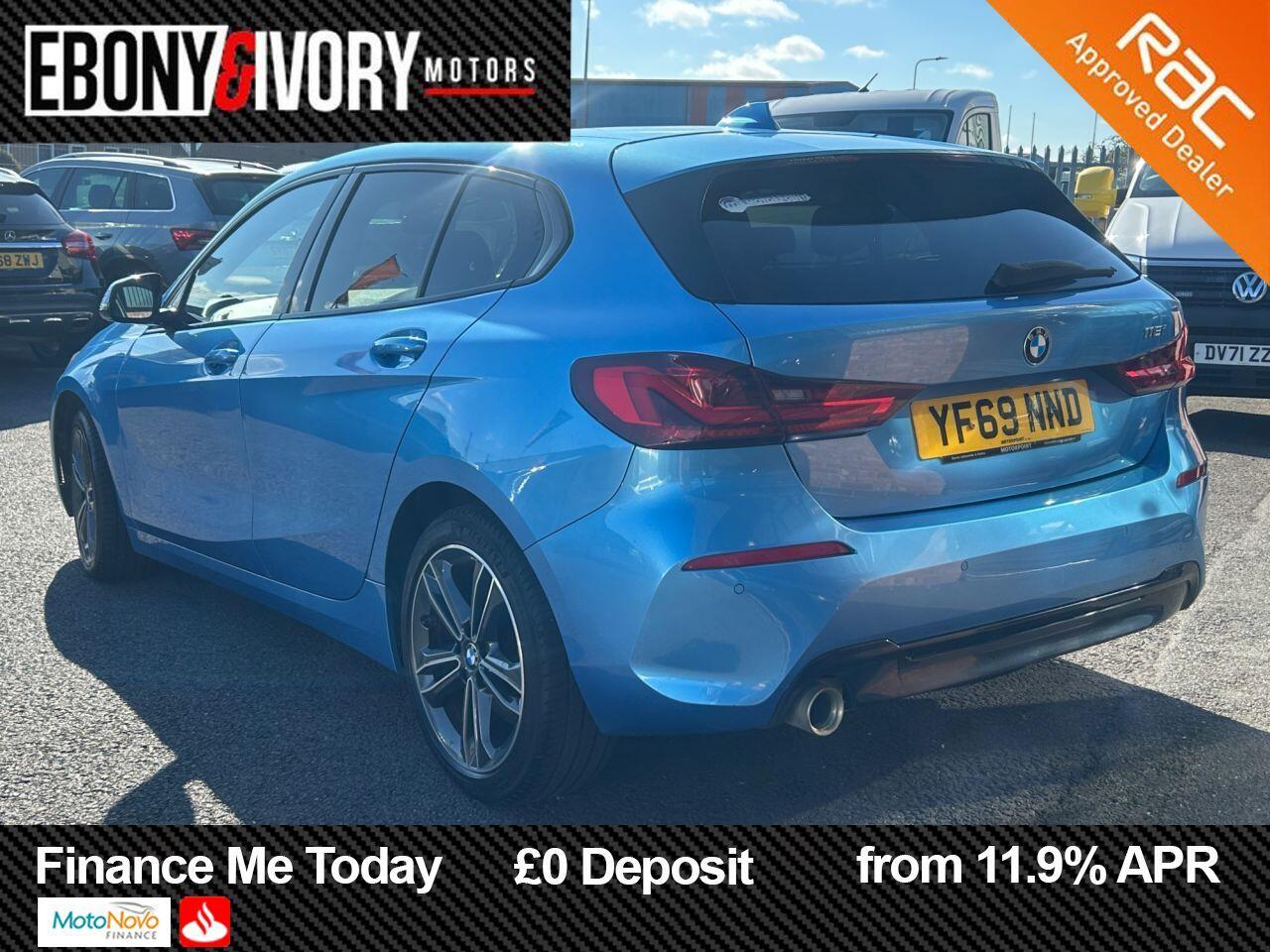 BMW 1 Series view 3