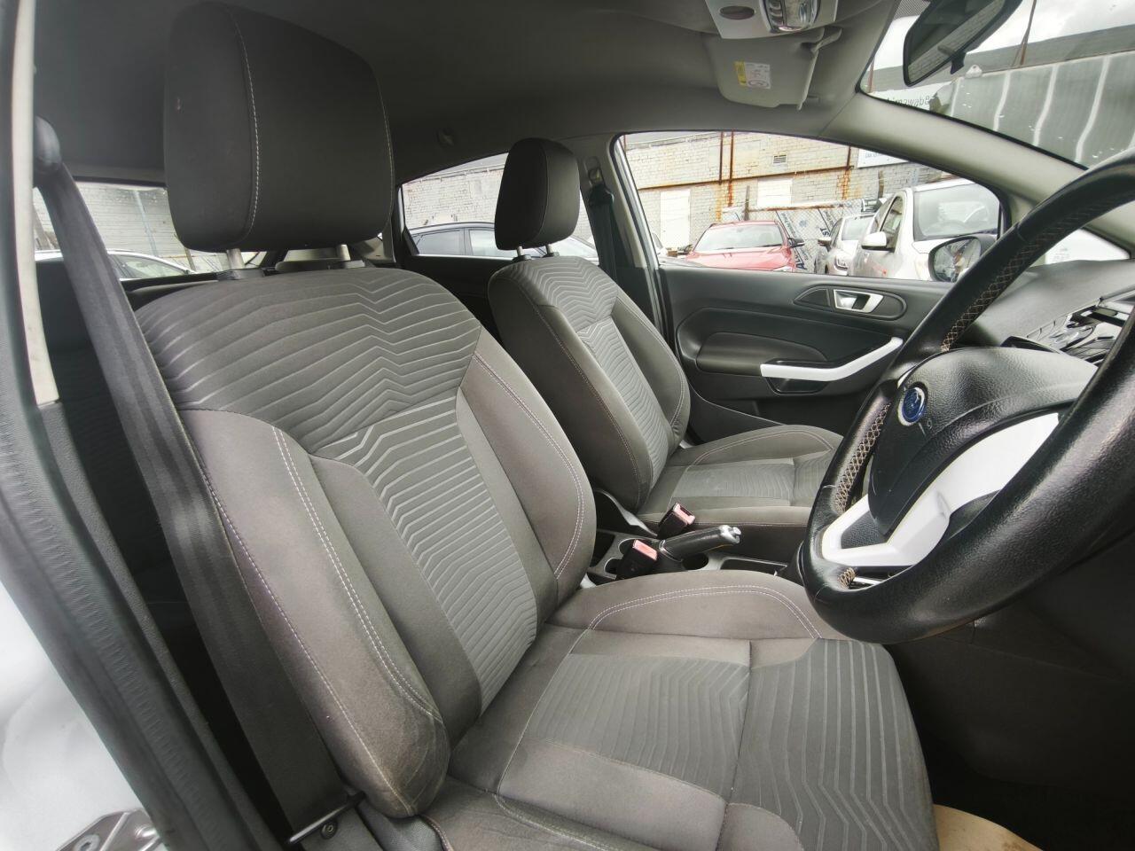 Ford Fiesta view 19