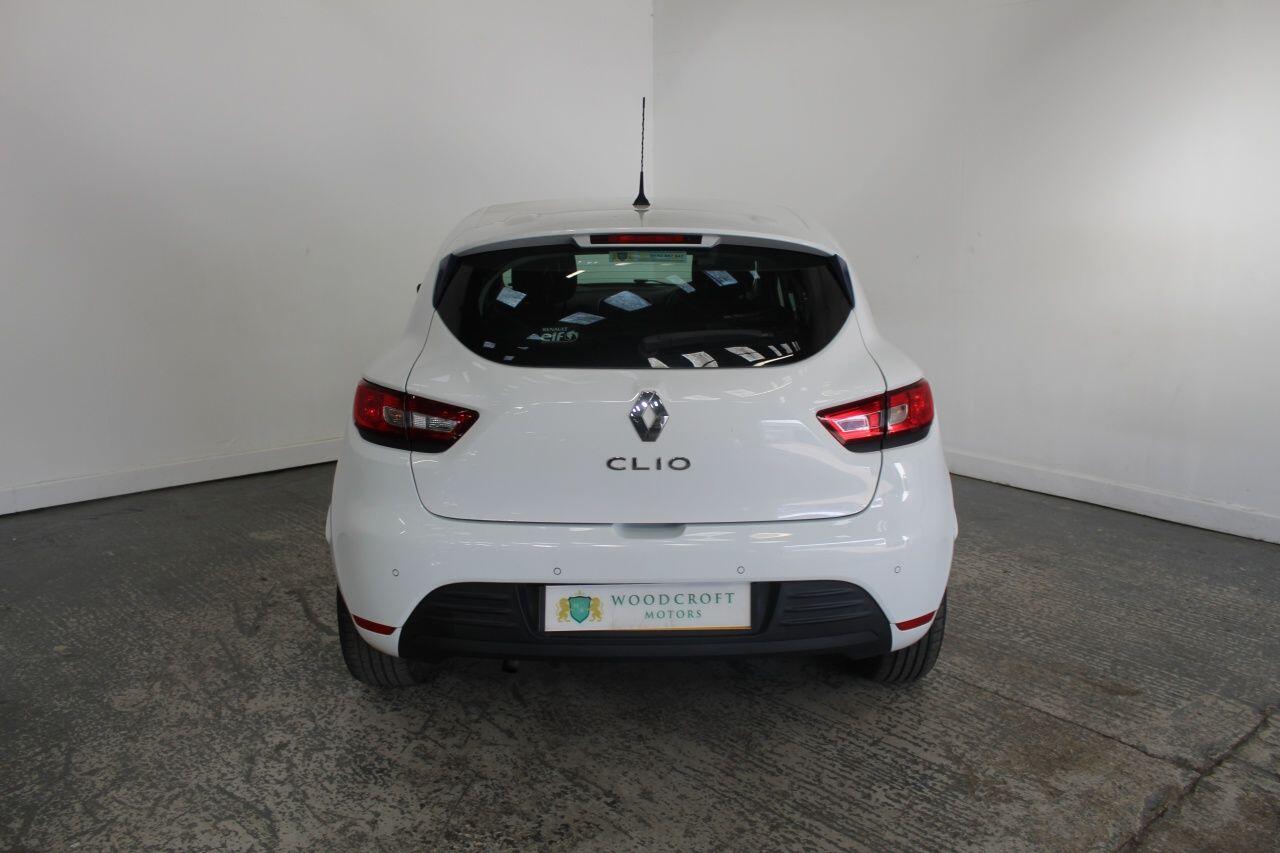 Renault Clio view 14
