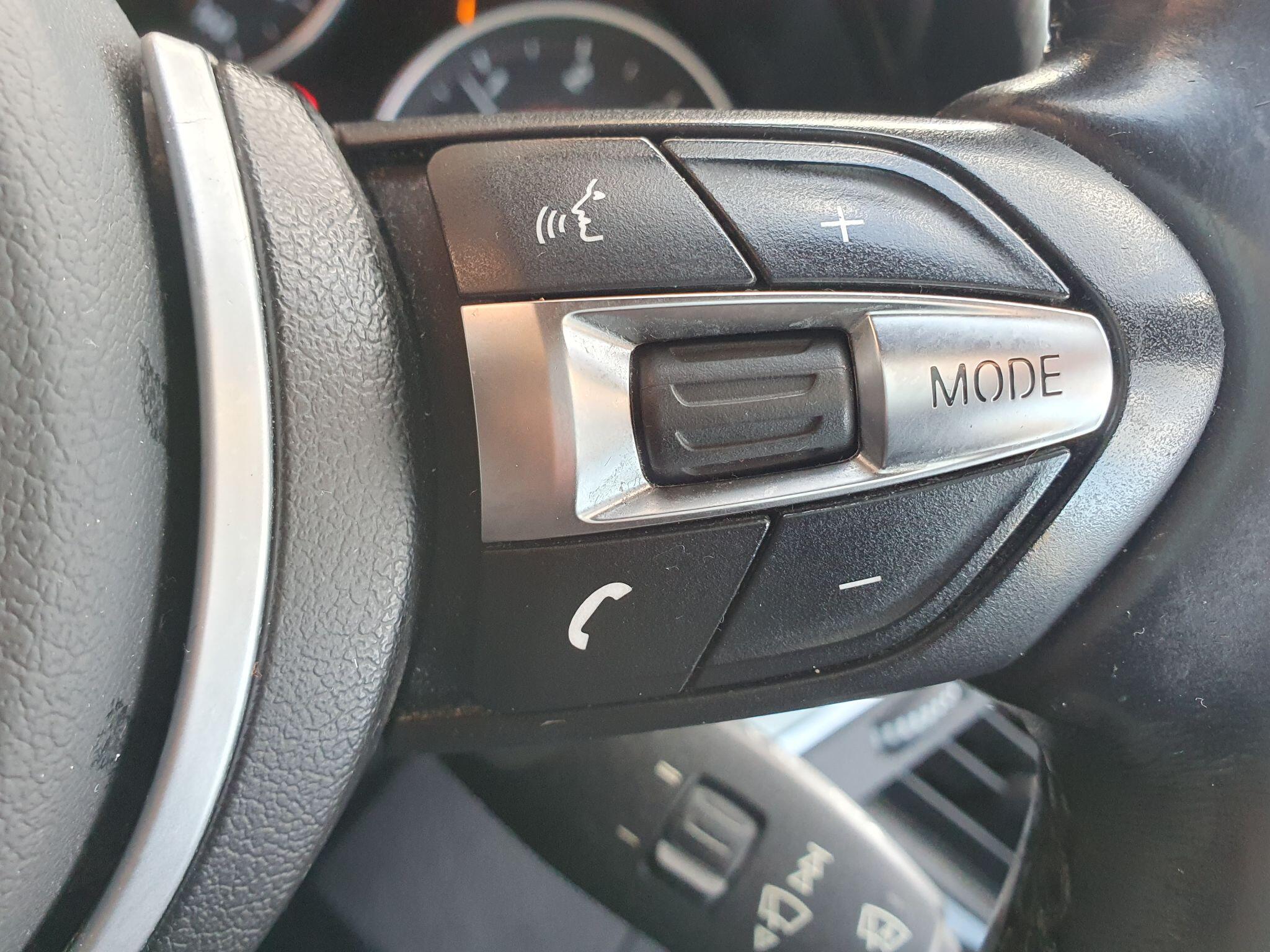 BMW 3 Series view 58