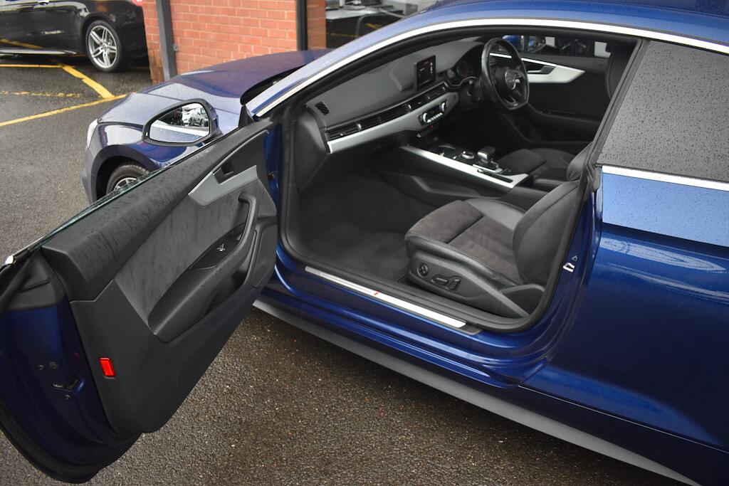 Audi A5 view 35