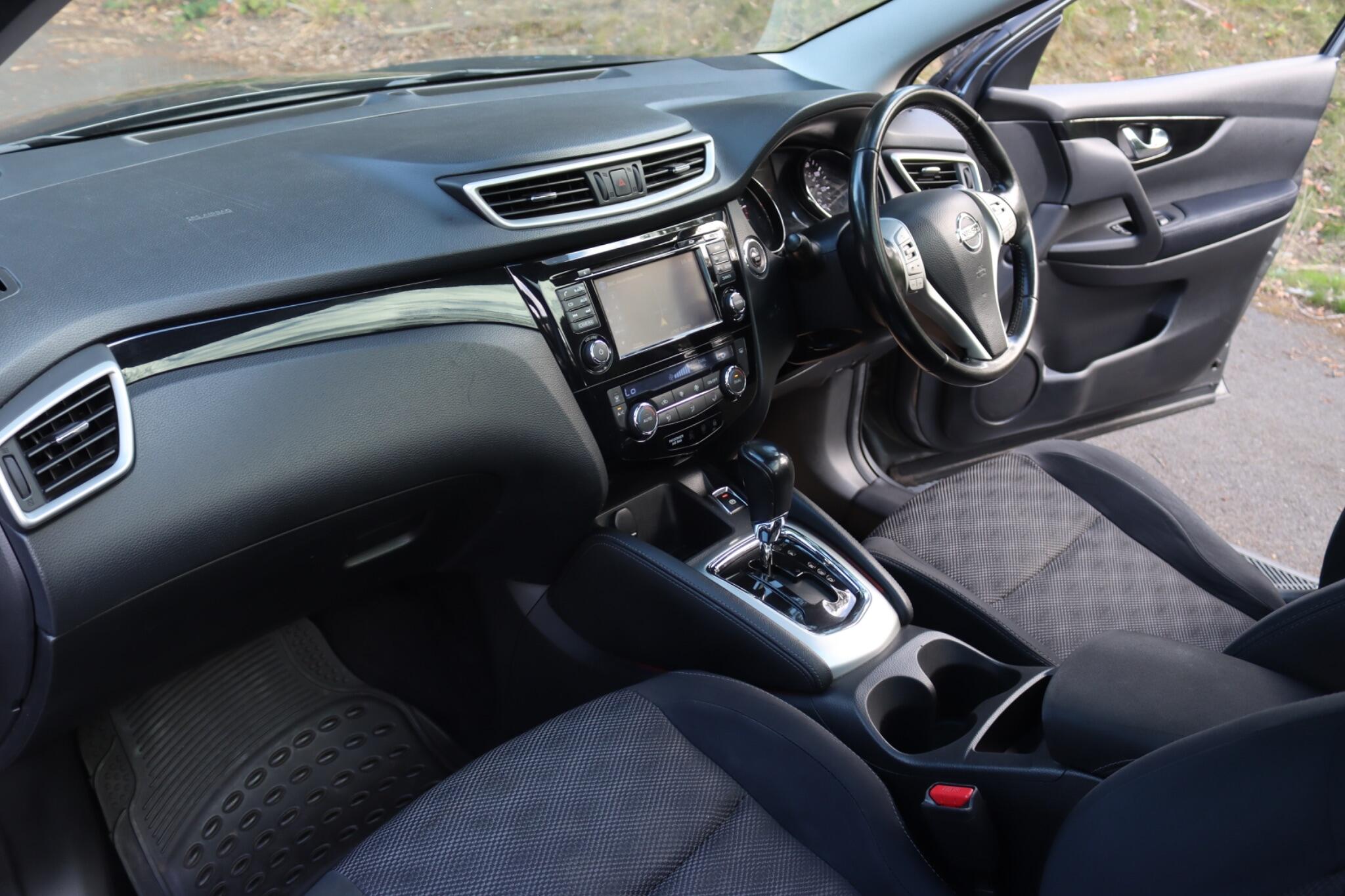 Nissan Qashqai view 9