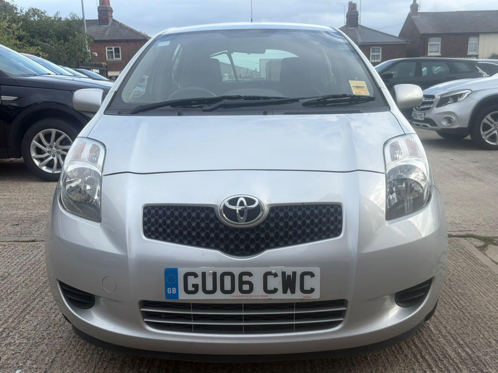 Toyota Yaris view 8