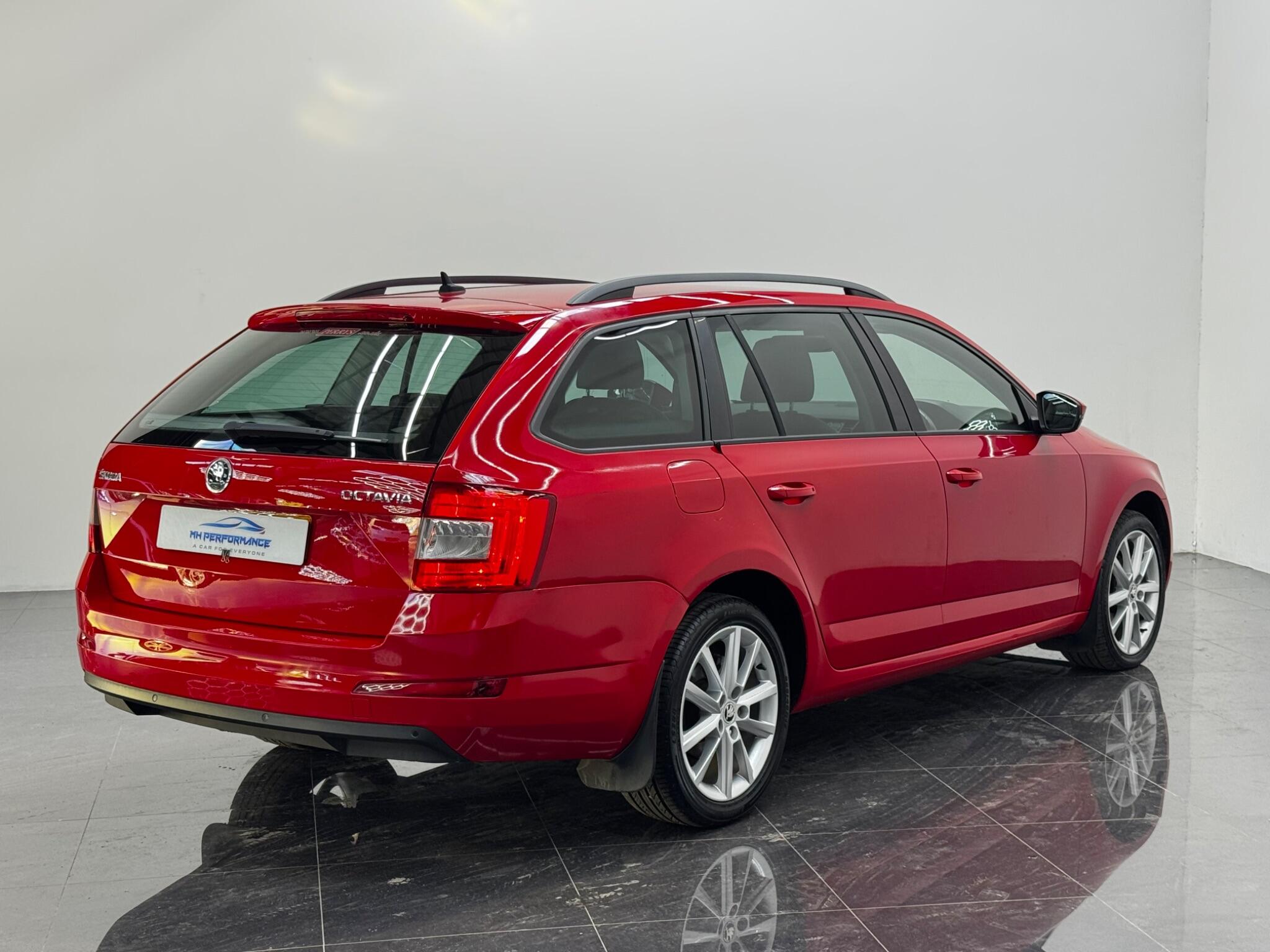 Skoda Octavia view 9