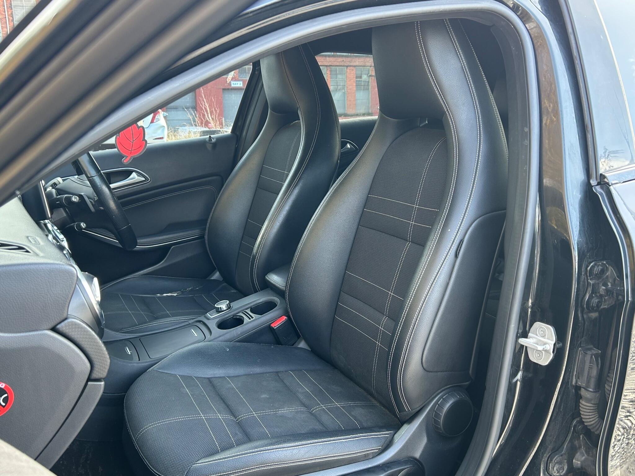 Mercedes-Benz A-Class view 21