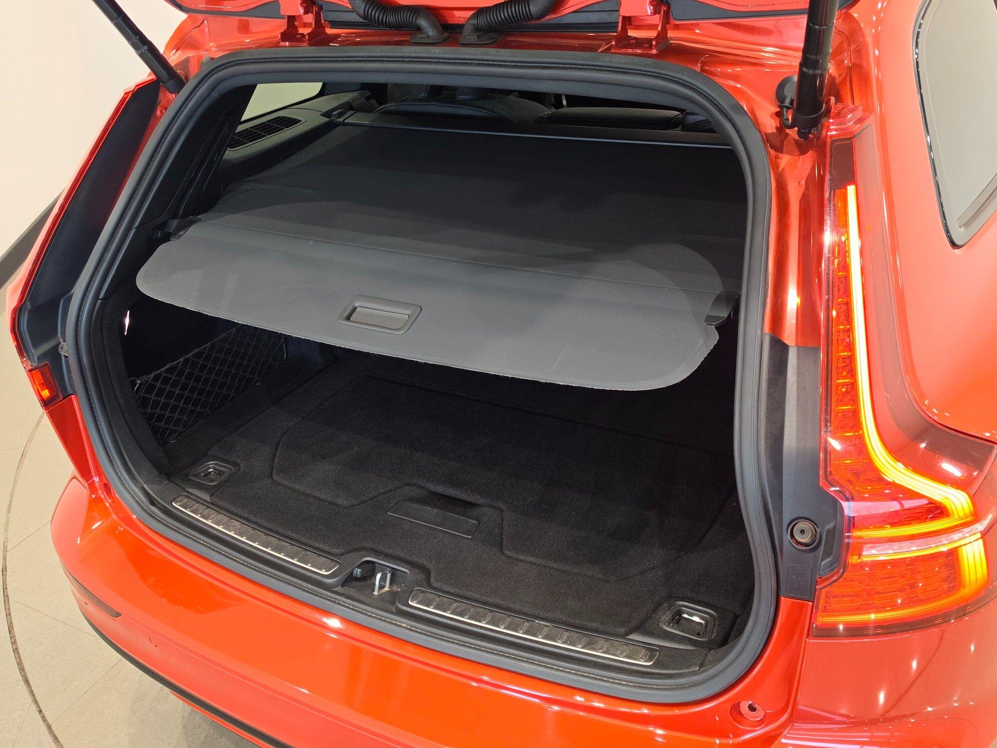 Volvo V60 view 55