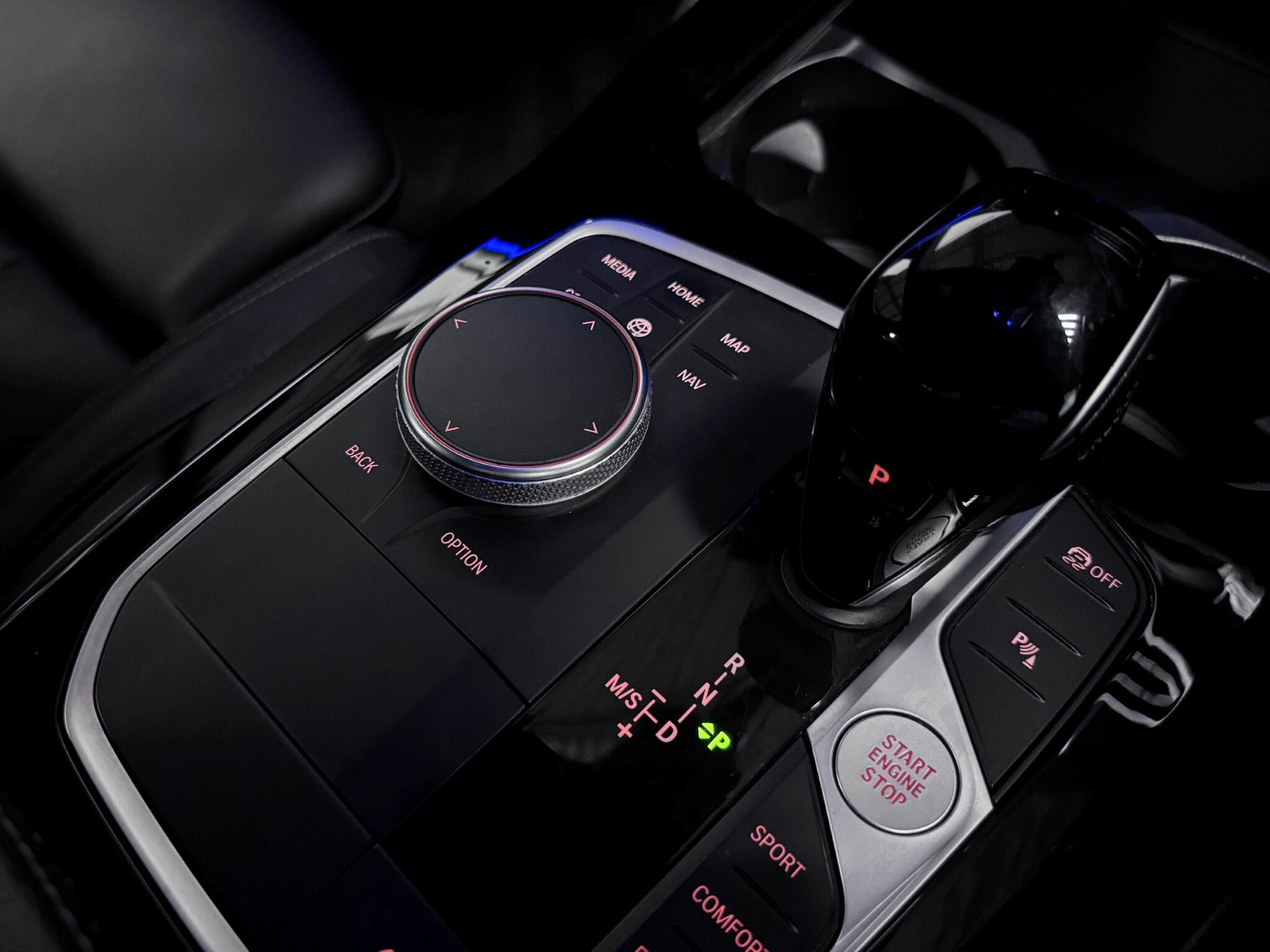 BMW X4 view 27