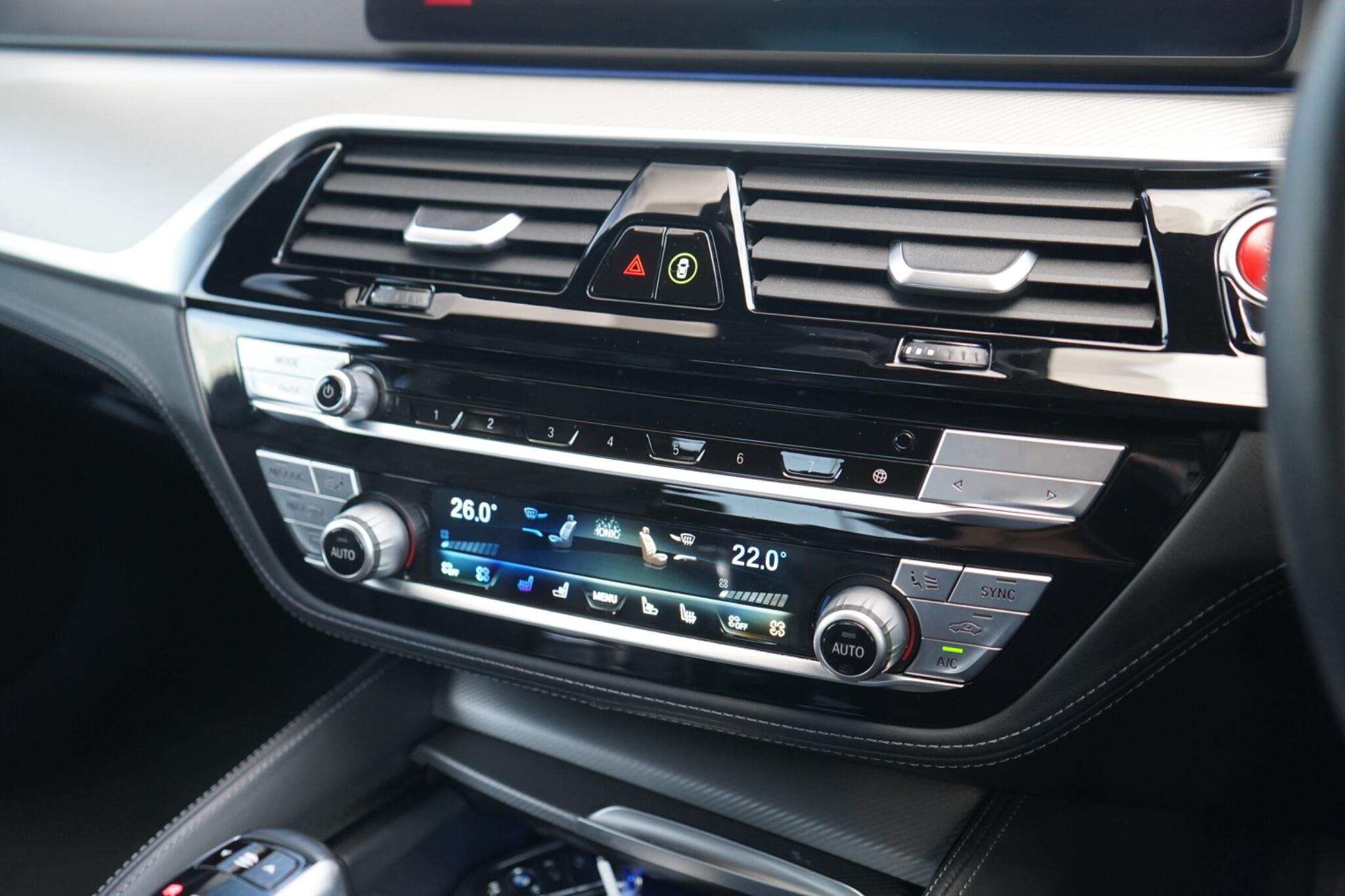 BMW M5 view 33