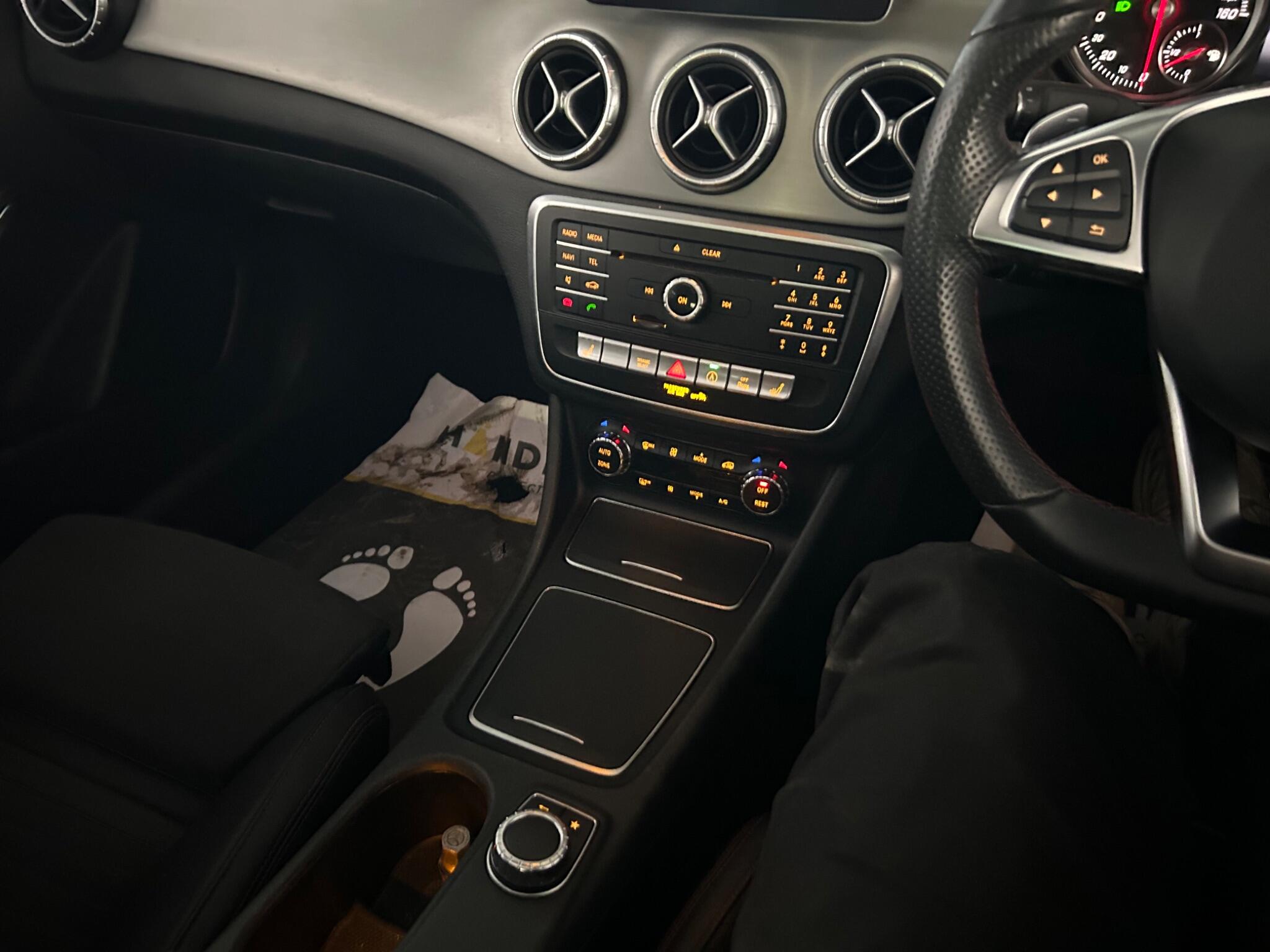 Mercedes-Benz Cla view 51