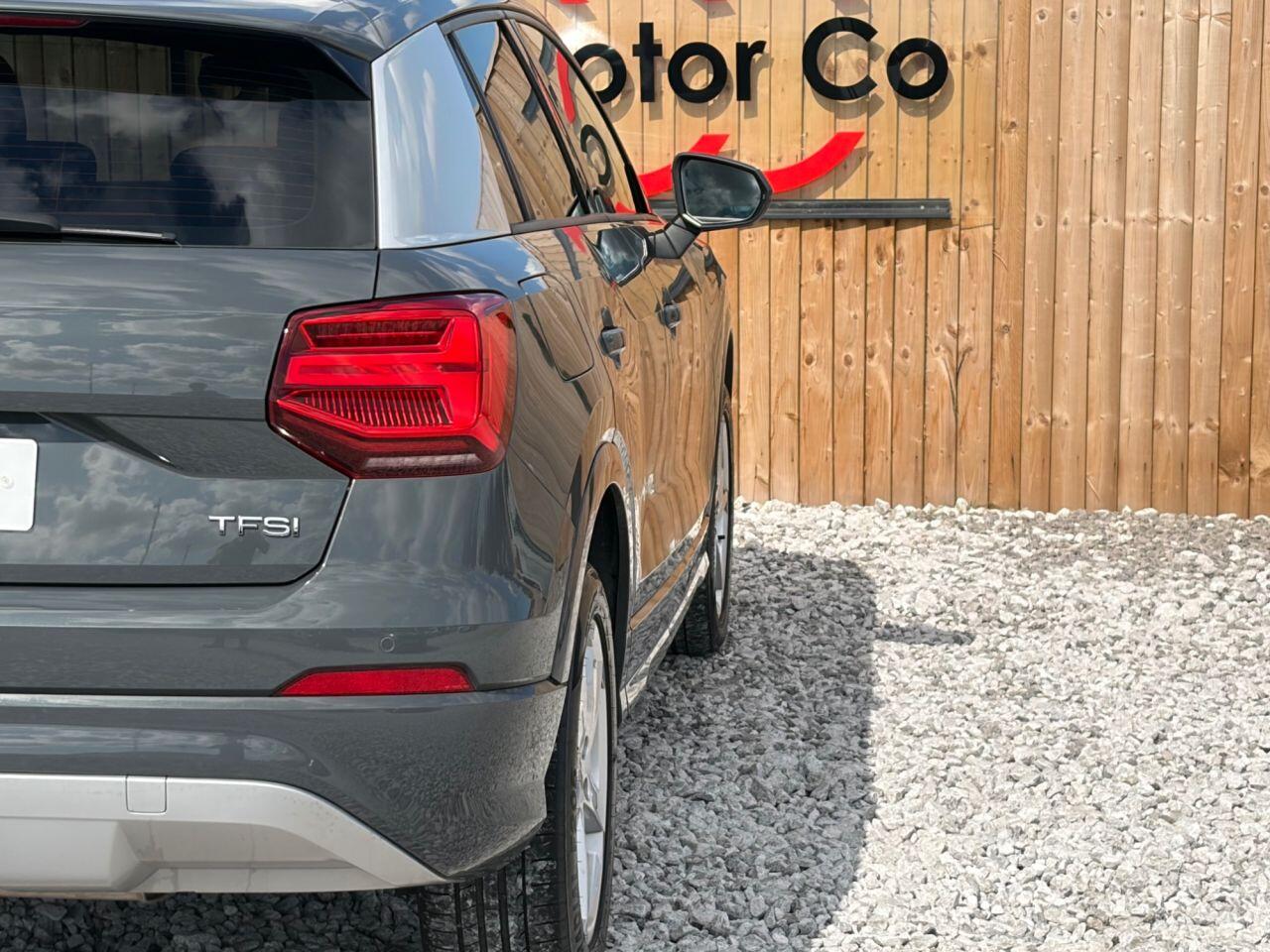 Audi Q2 view 12