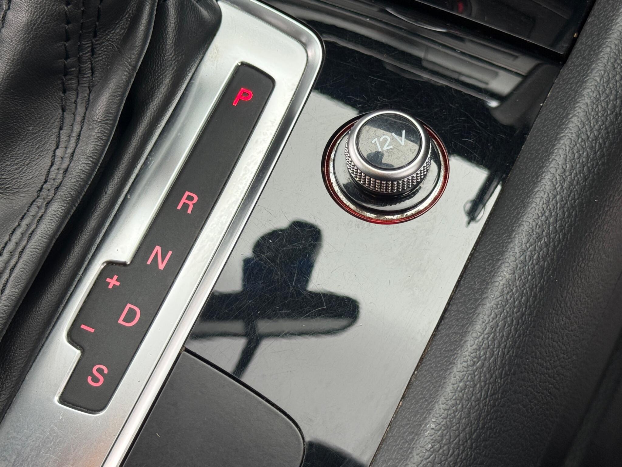 Audi Q7 - Image 73