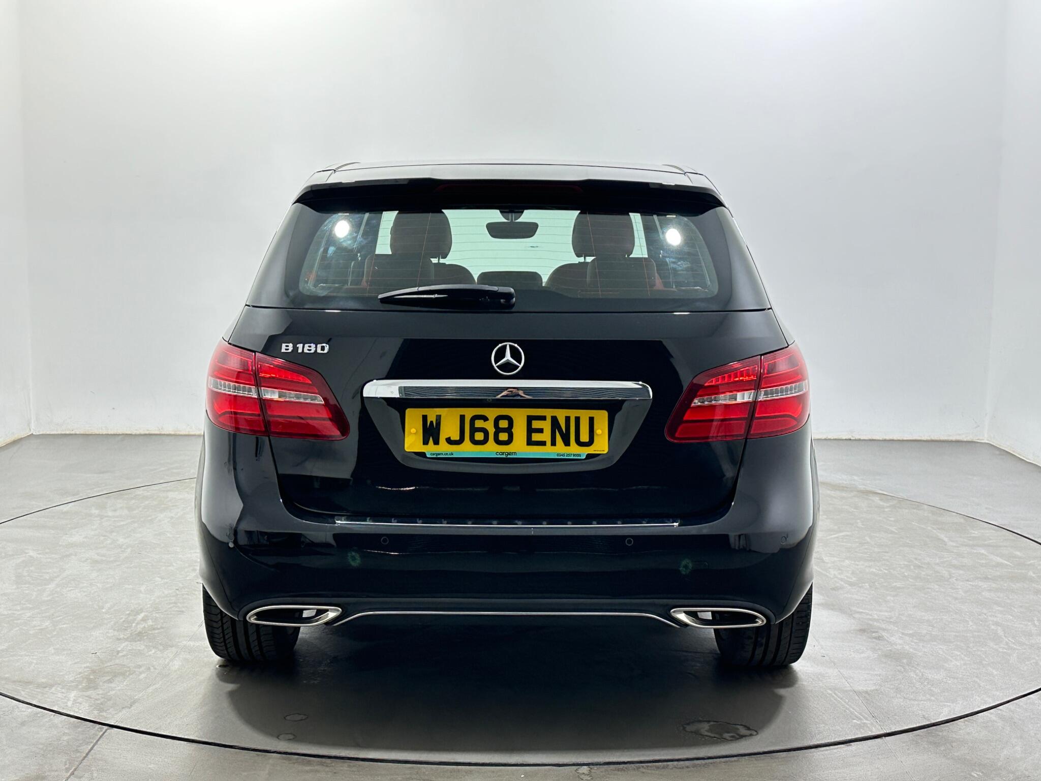 Mercedes-Benz B Class view 7