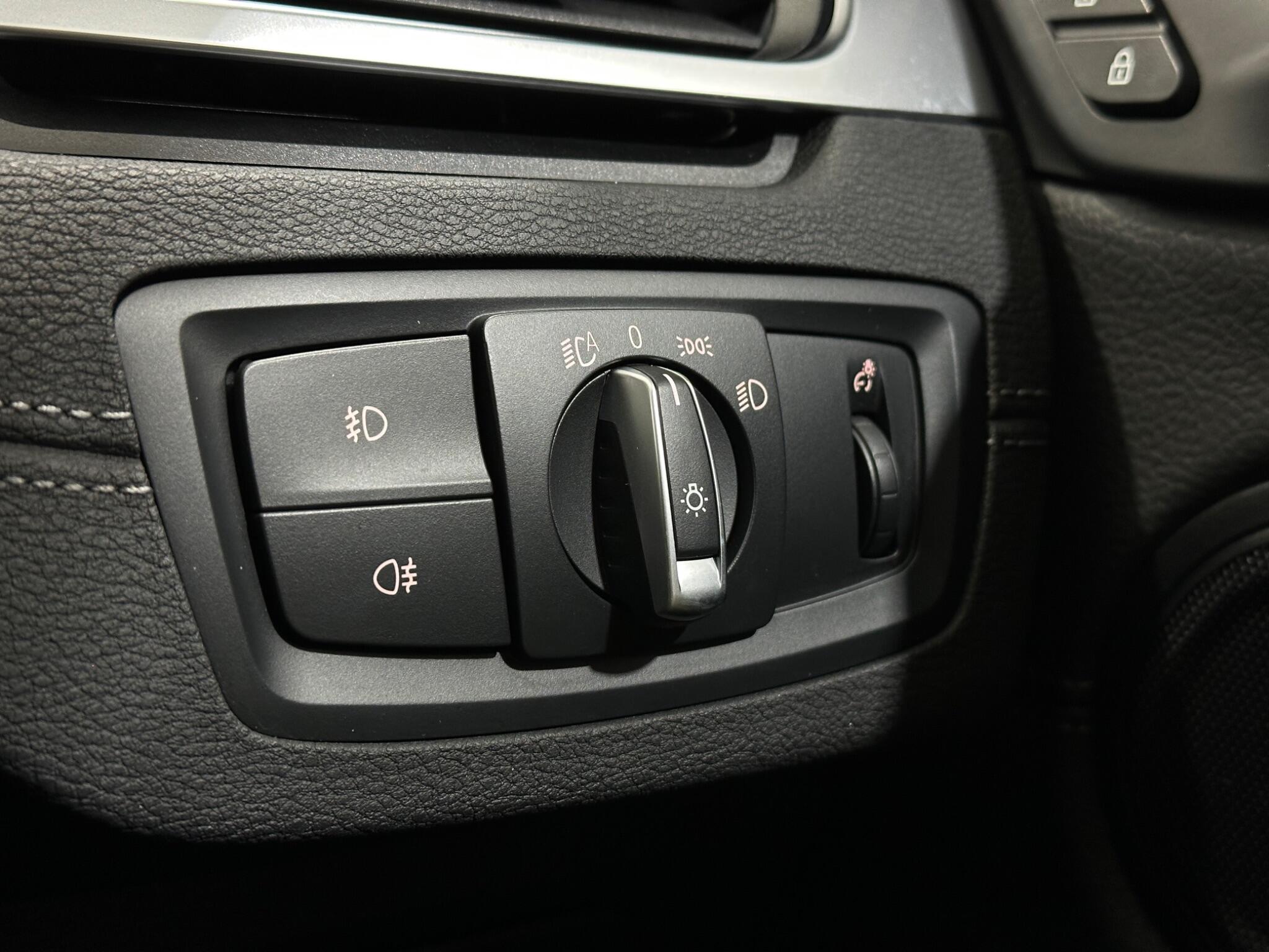 BMW X2 view 18
