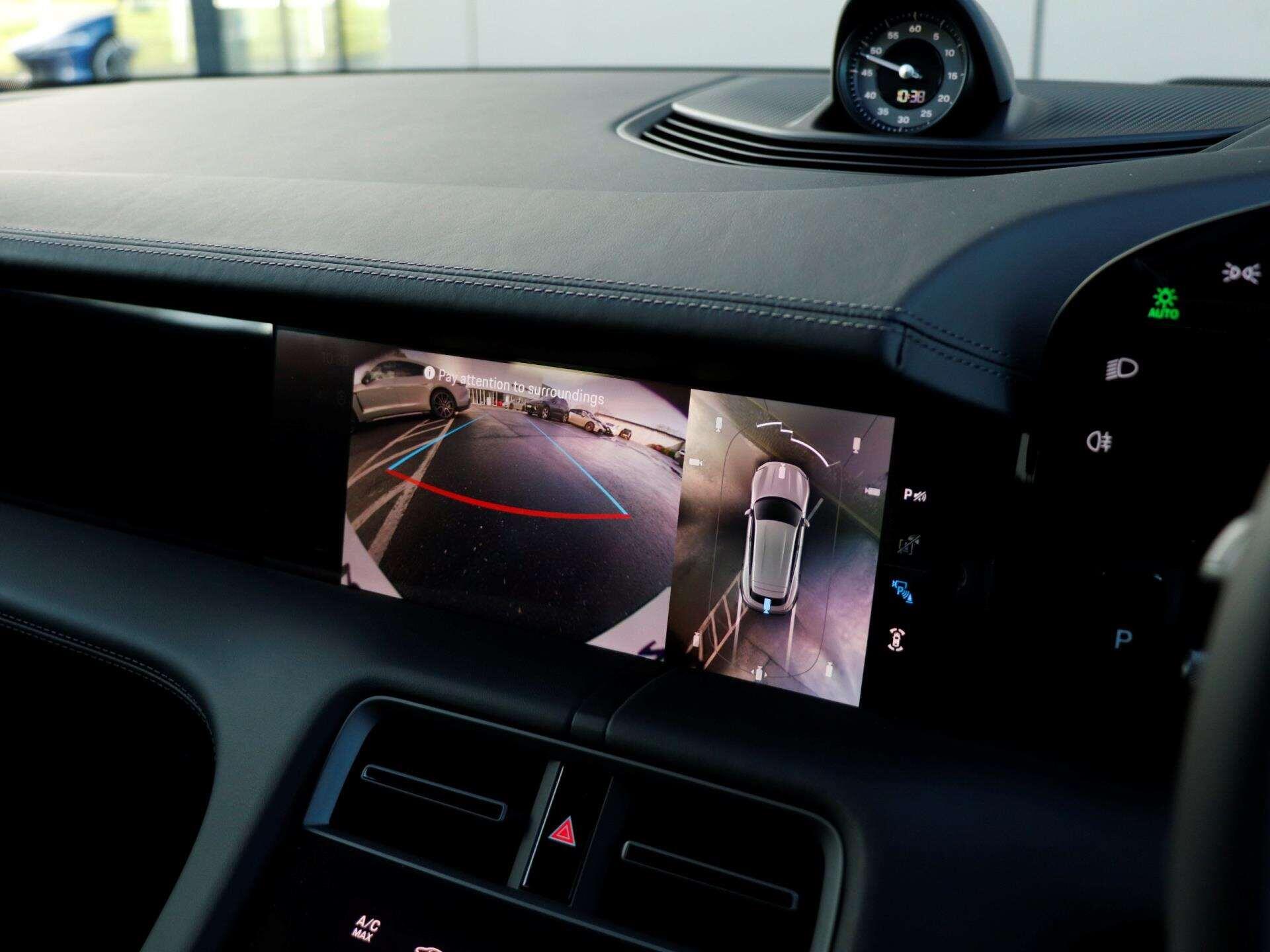 Porsche Taycan view 16