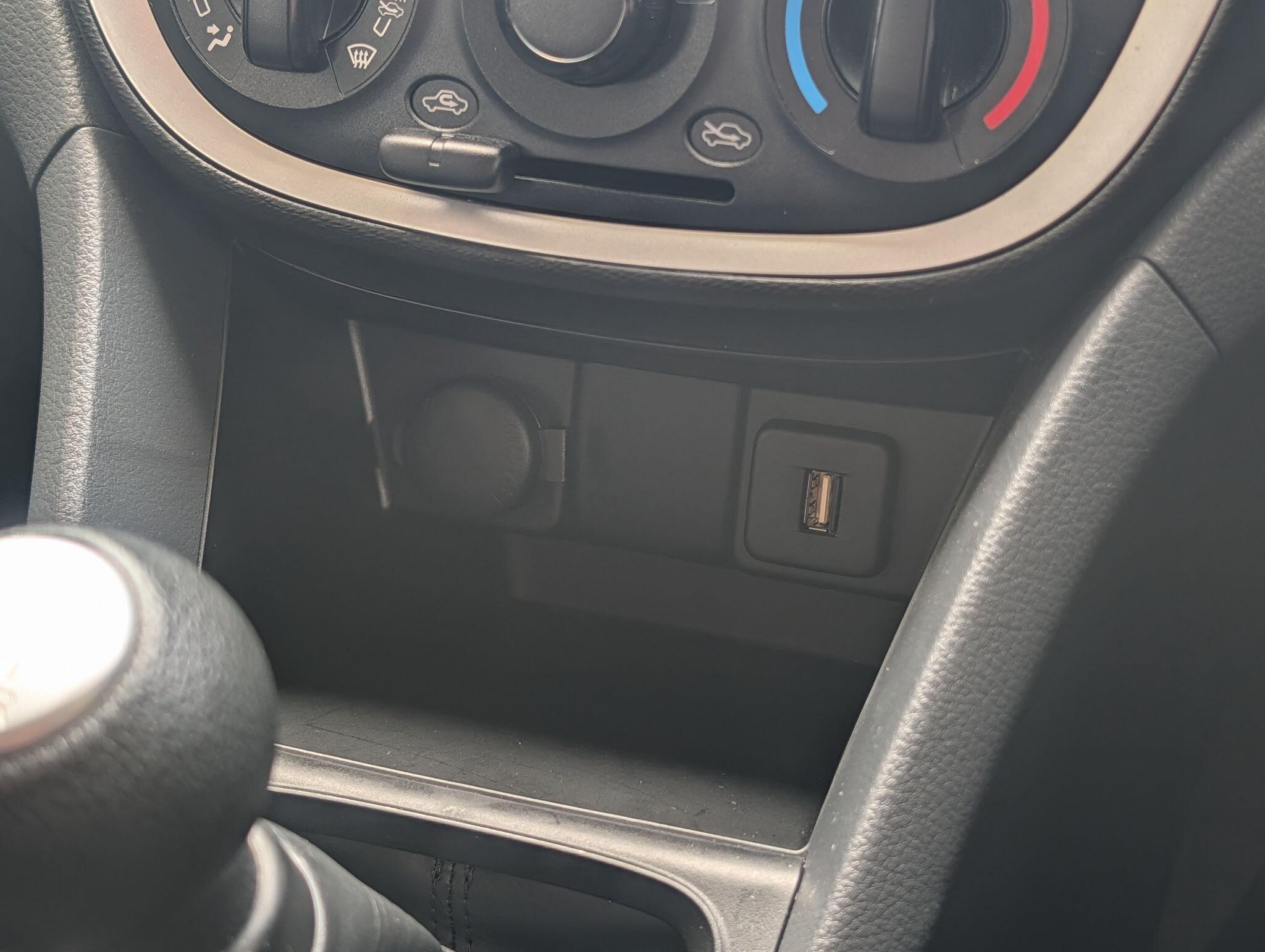 Suzuki Celerio view 28