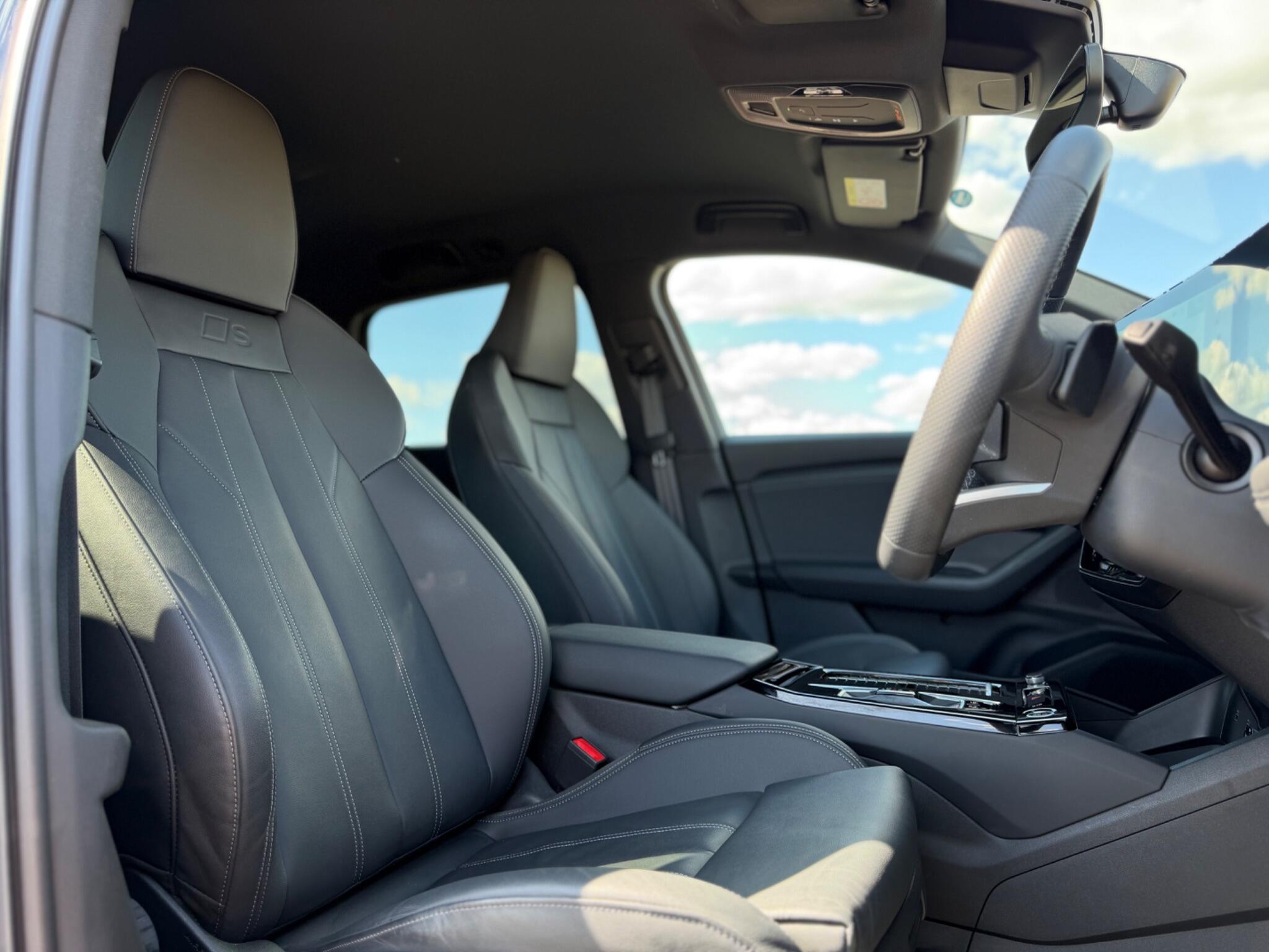 Audi E-Tron view 16