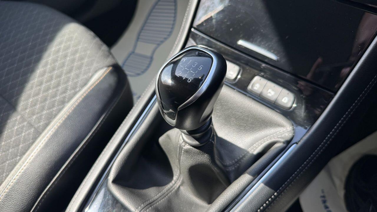 Vauxhall Grandland X view 29