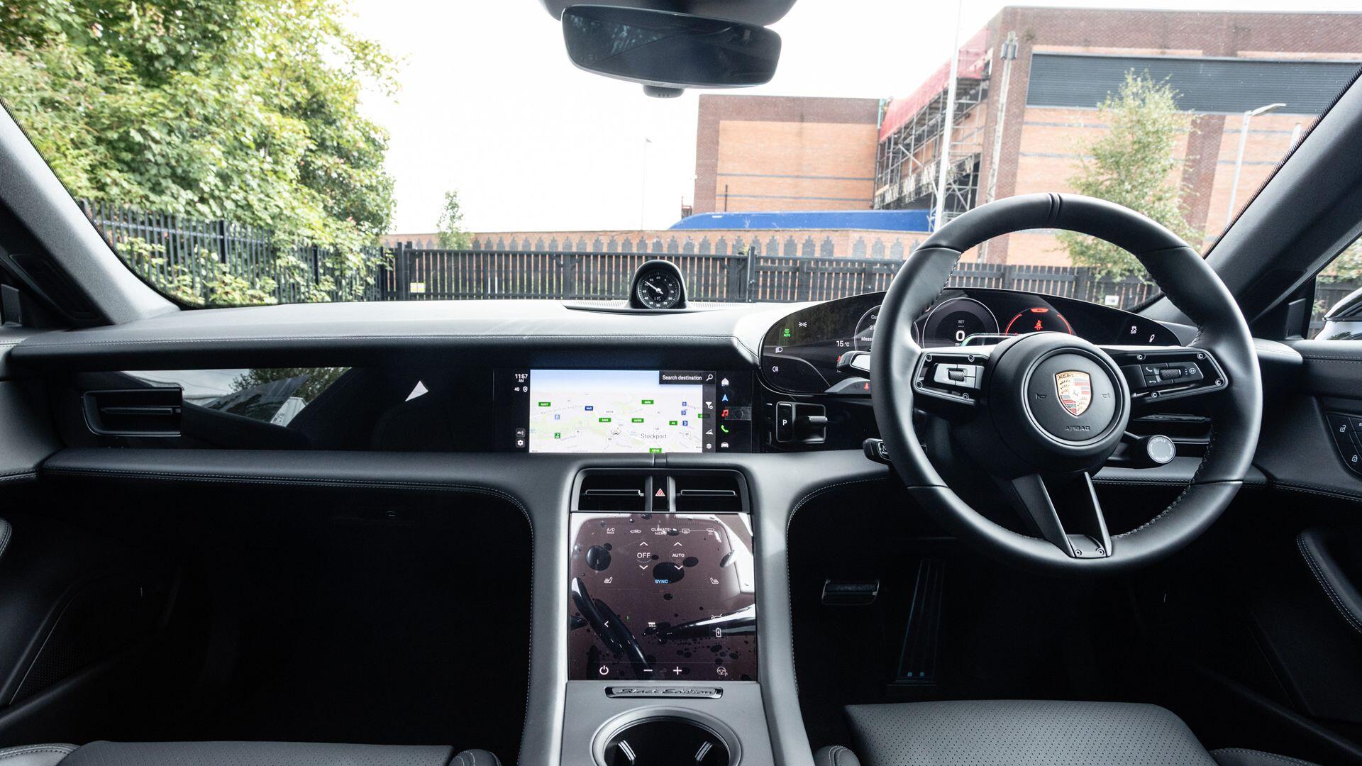 Porsche Taycan view 33