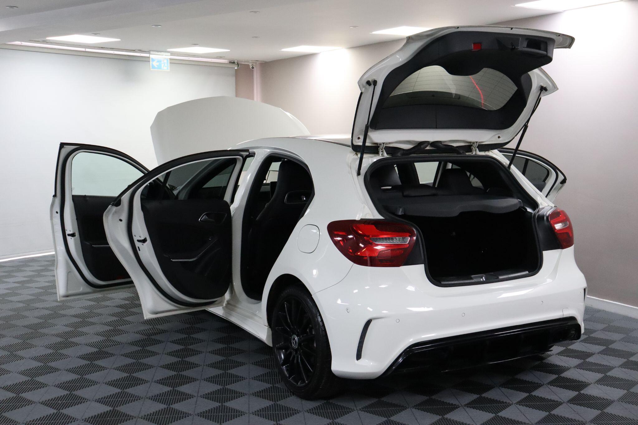 Mercedes-Benz A Class view 21