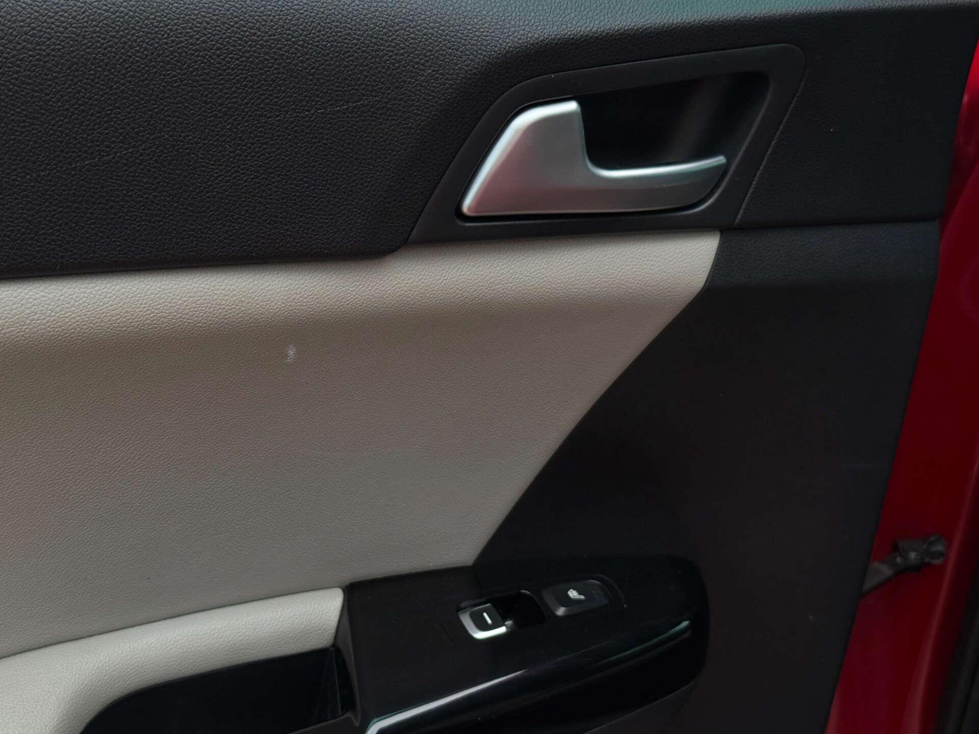 Kia Sportage view 33