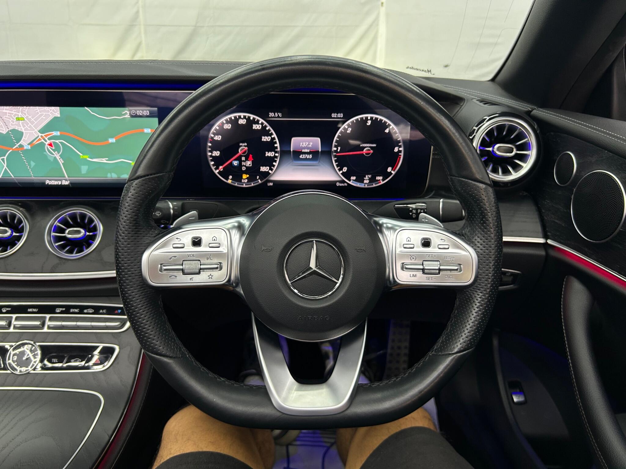 Mercedes-Benz E Class view 42