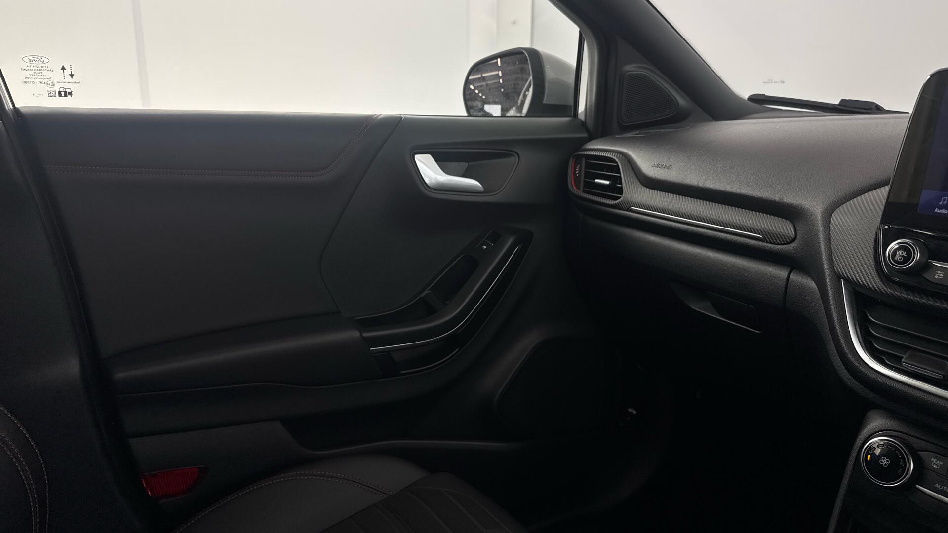 Ford Puma view 32