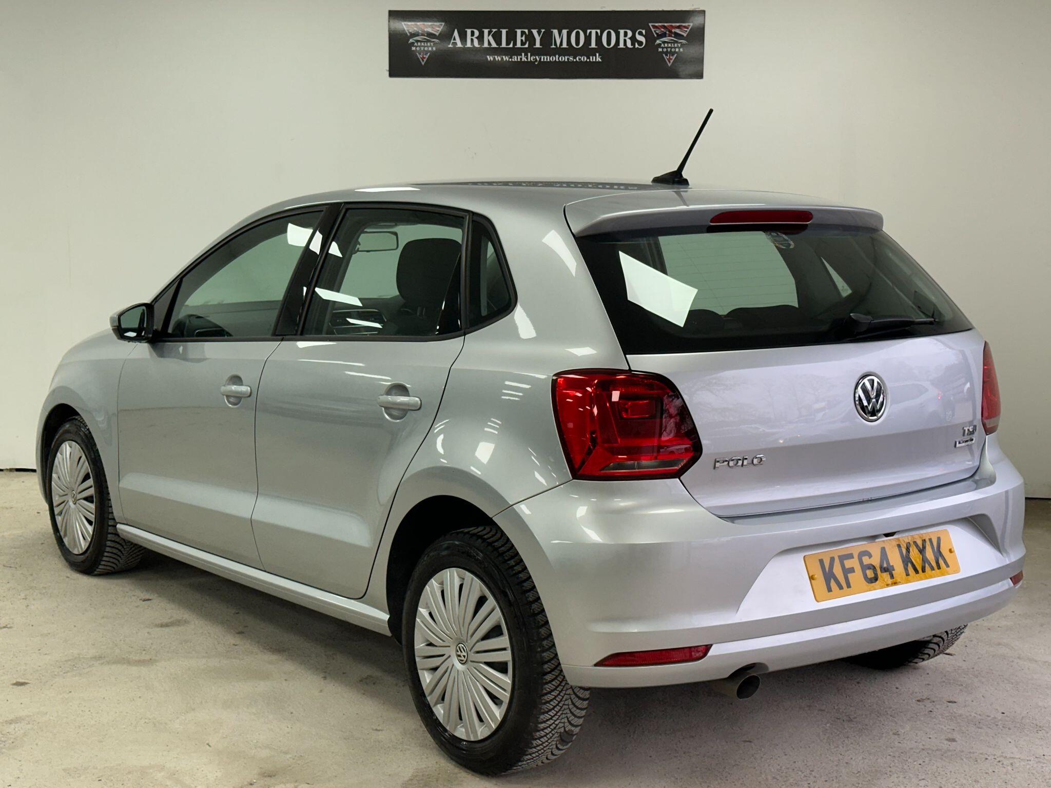 2015 Volkswagen Polo 1.2 TSI BlueMotion Tech SE DSG Euro 6 (s/s) 5dr • 28,375 miles image 11