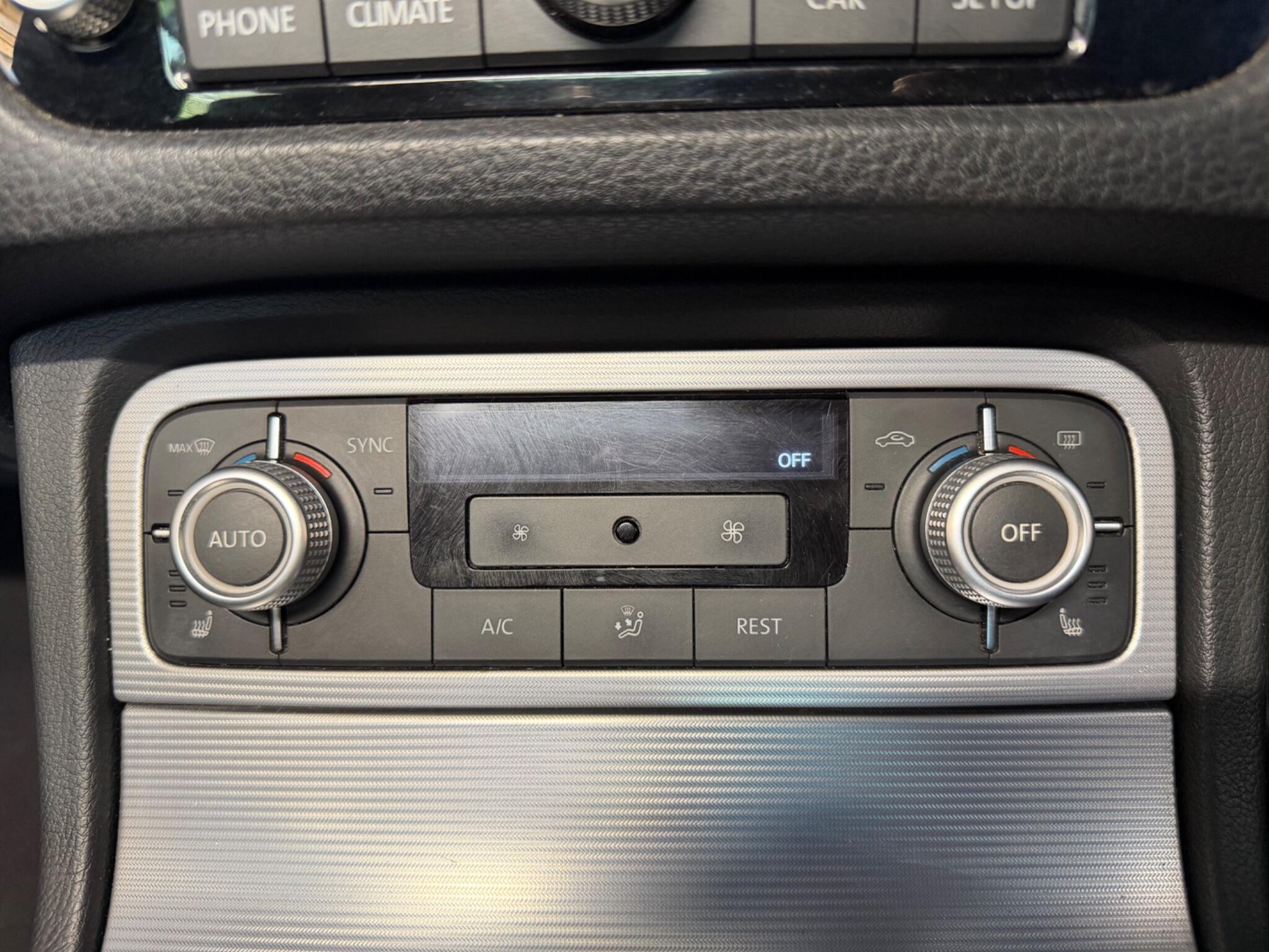 Volkswagen Touareg view 37