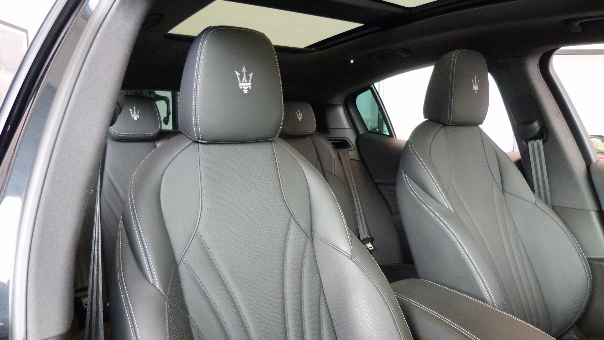 Maserati Grecale view 18