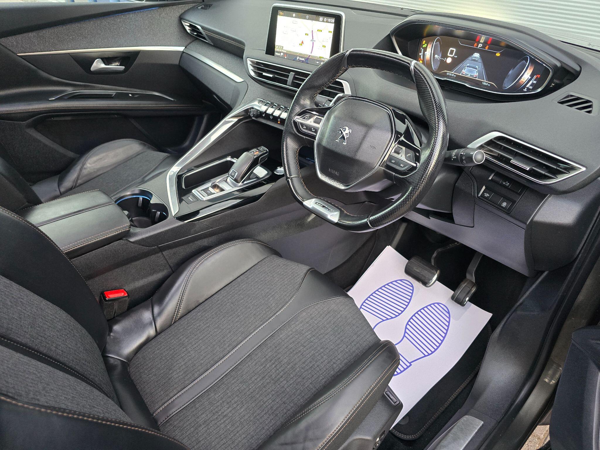 Peugeot 3008 view 15