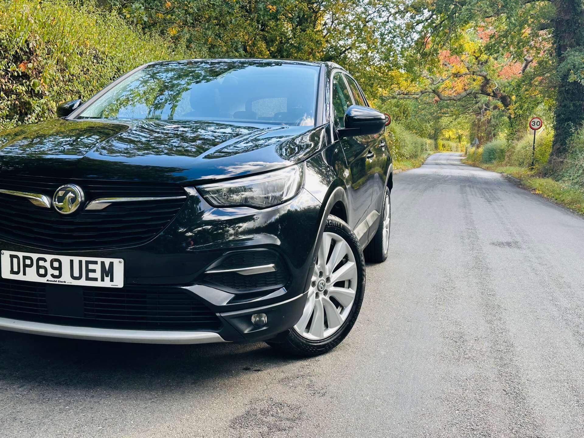 Vauxhall Grandland X view 4