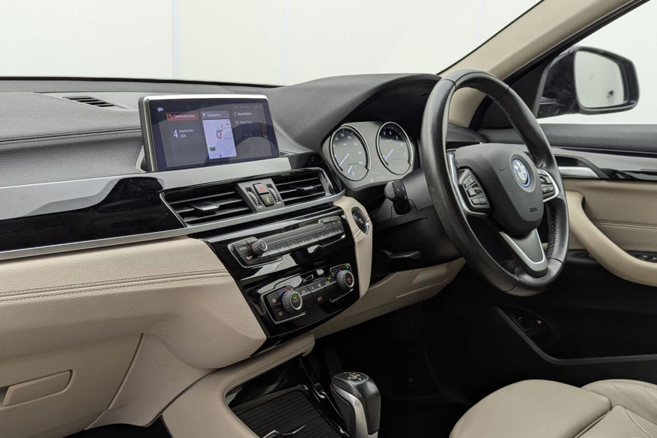BMW X2 view 26